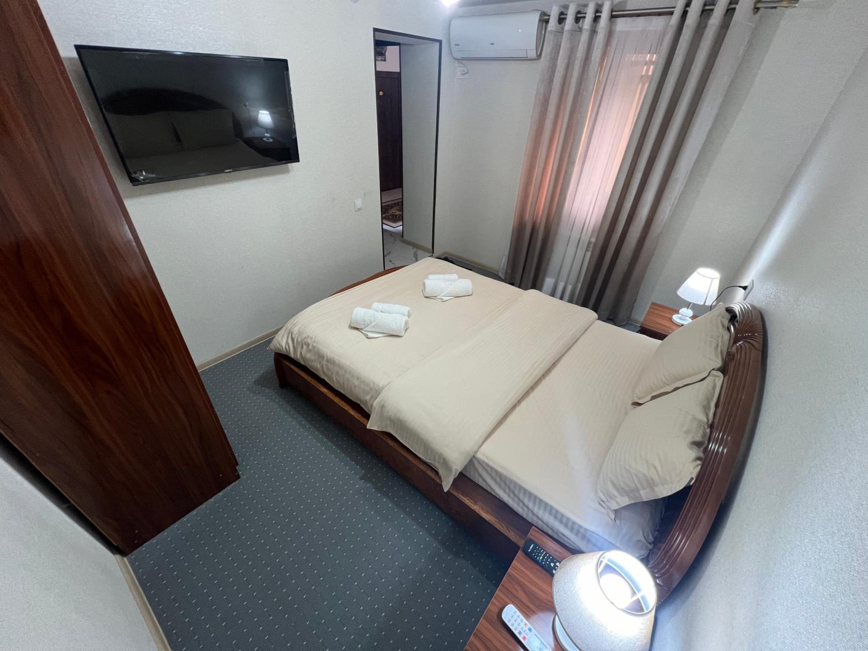 Budget Double or Twin Room photo 2