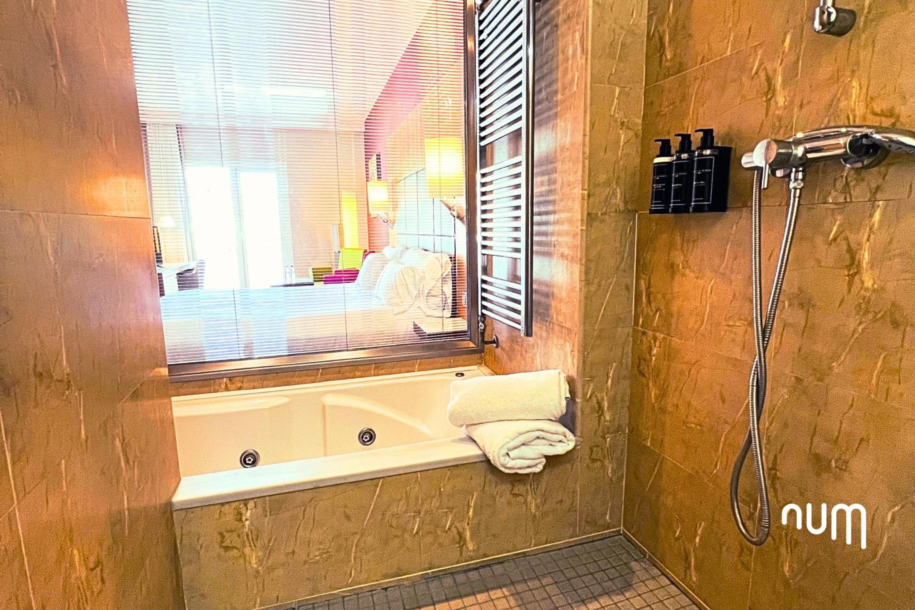 Superior Double Room - Photo 2