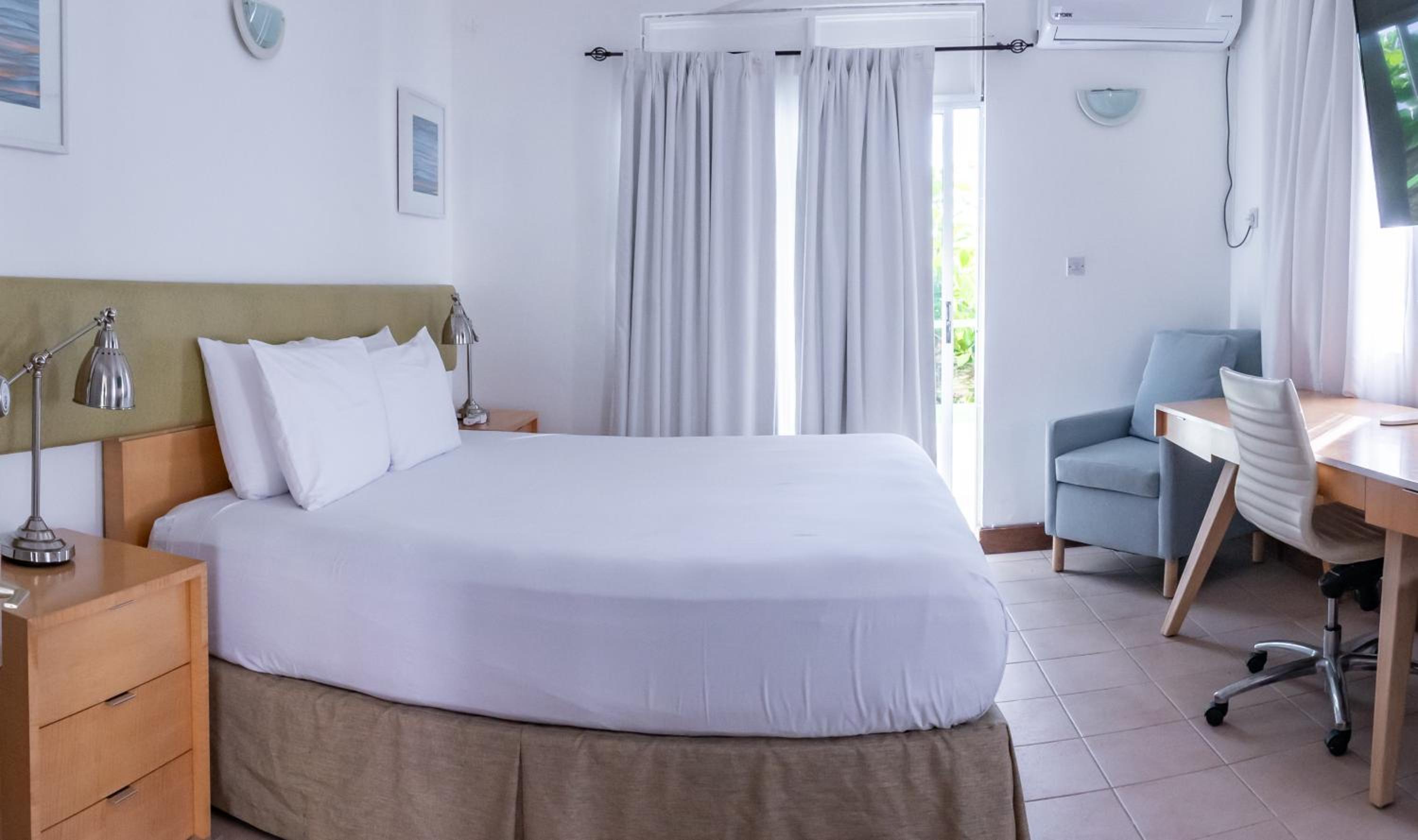 Double Room with Sea View photo 1