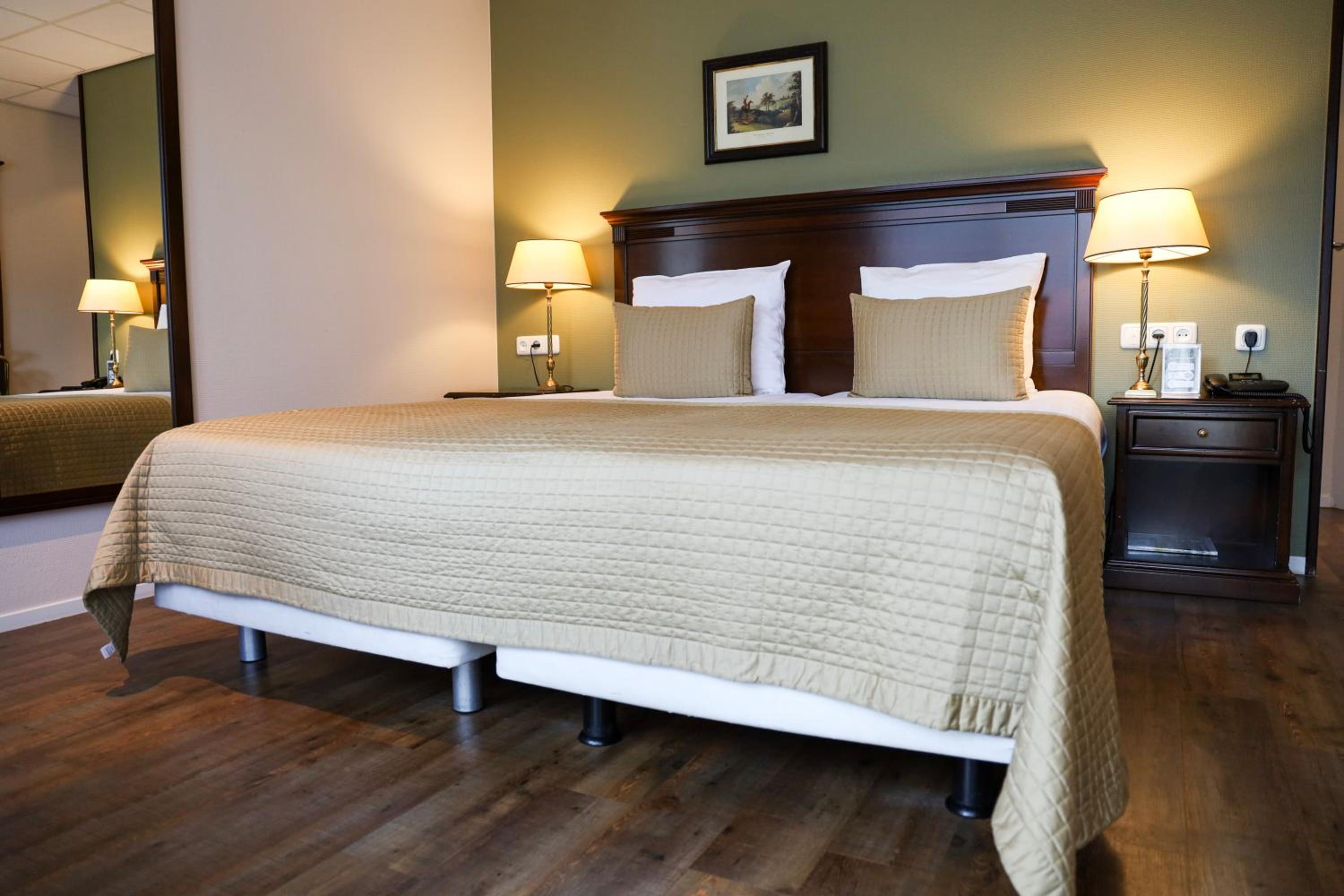 Comfort Double Room with Bath or Shower