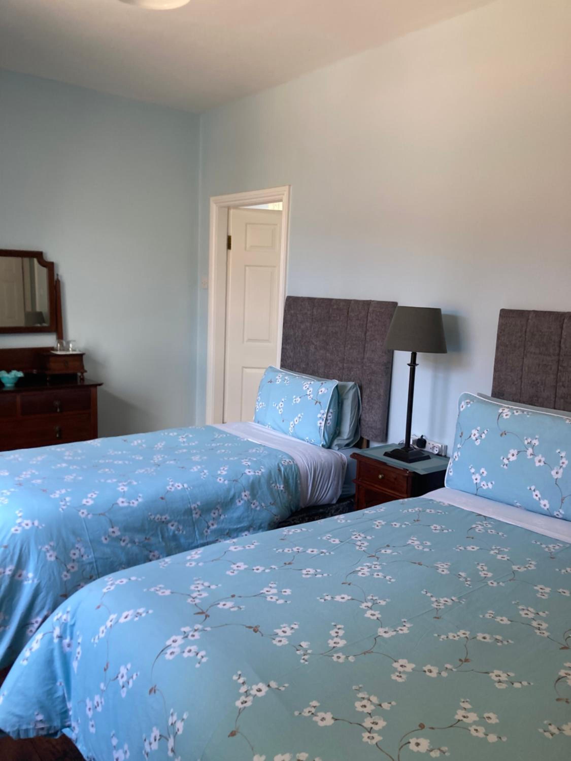 Double or Twin Room with Bathroom