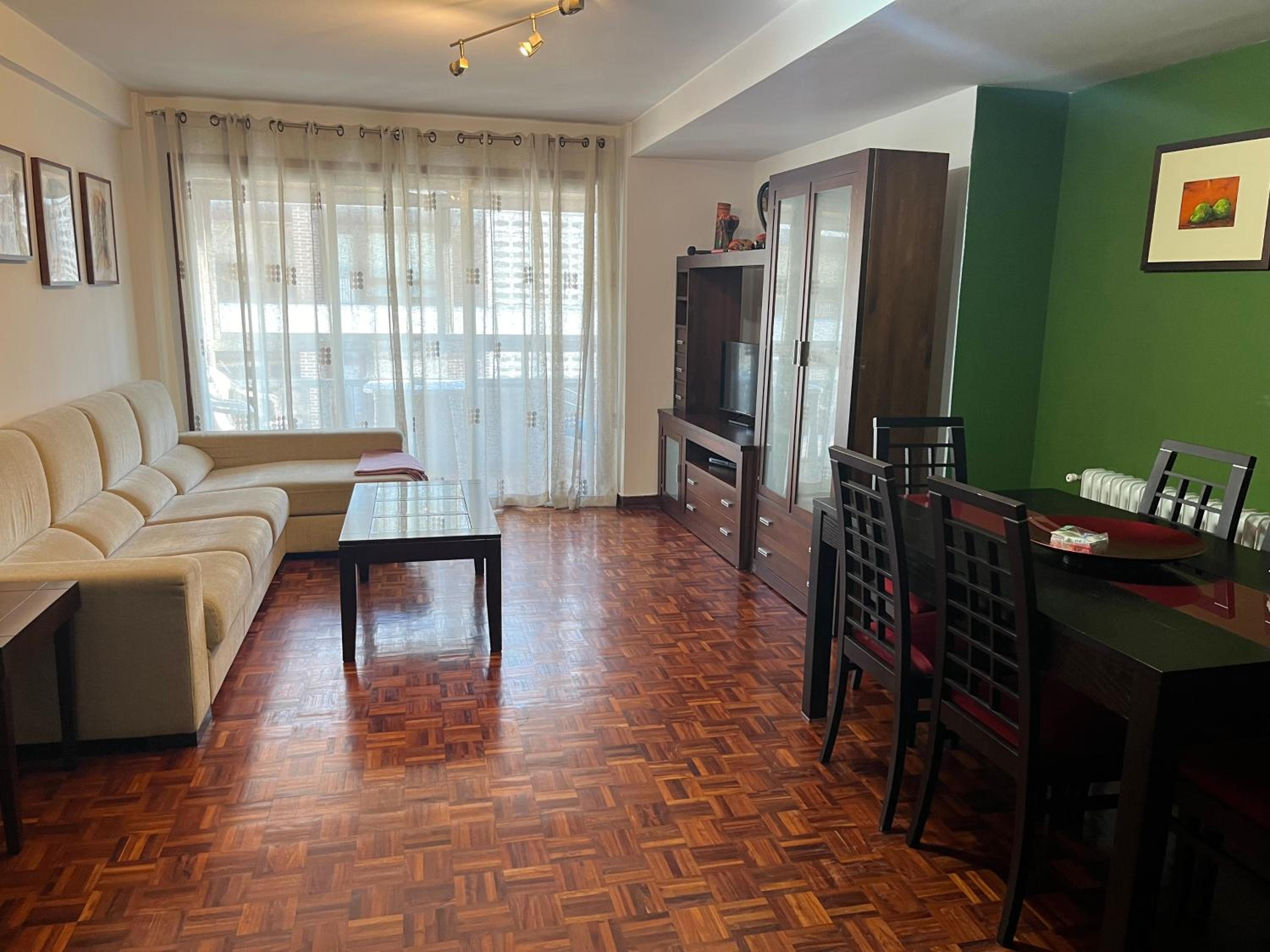 Apartment - Photo 22