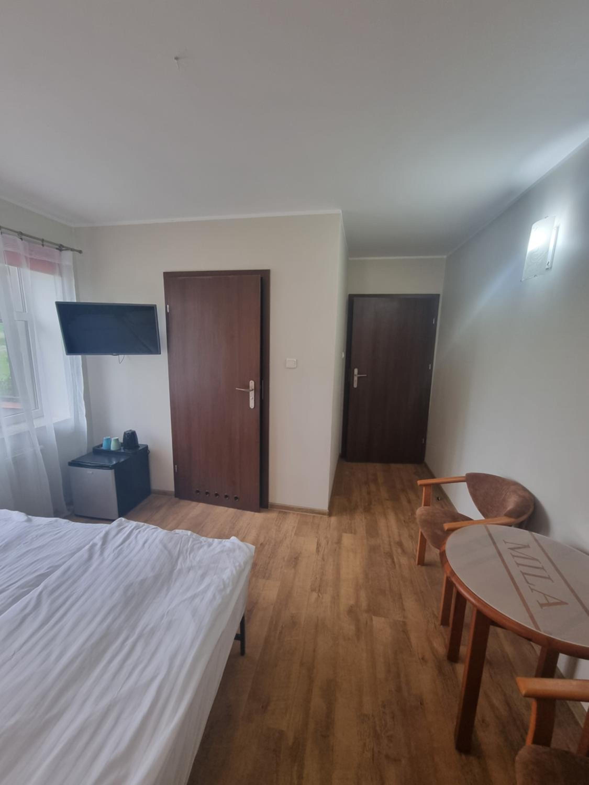 Double Room with Private Bathroom - Photo 7