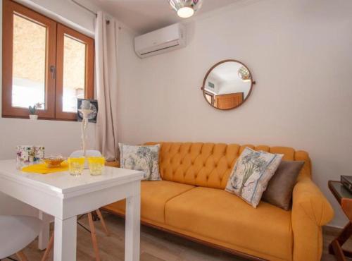 One Bedroom Apartment with Balcony