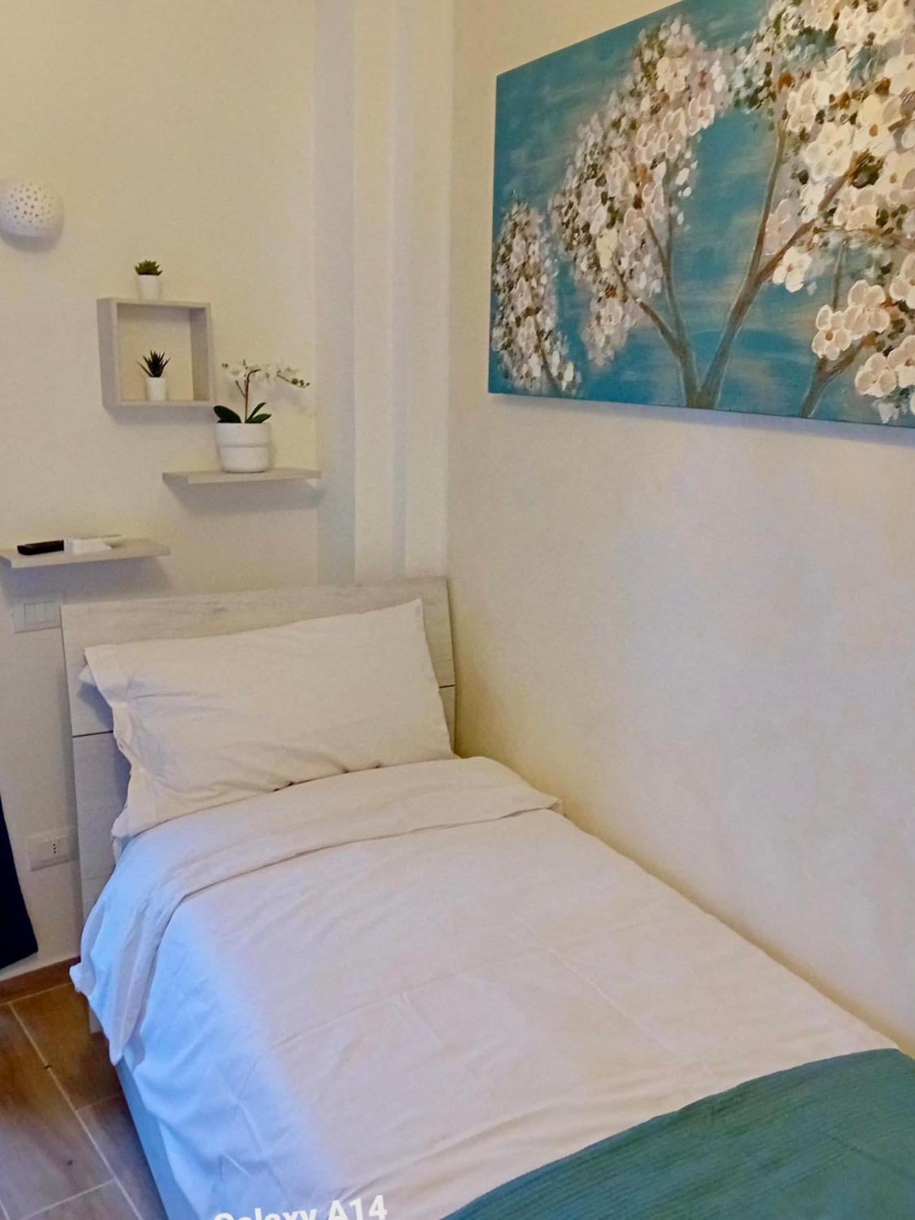 Deluxe Single Room with Balcony
