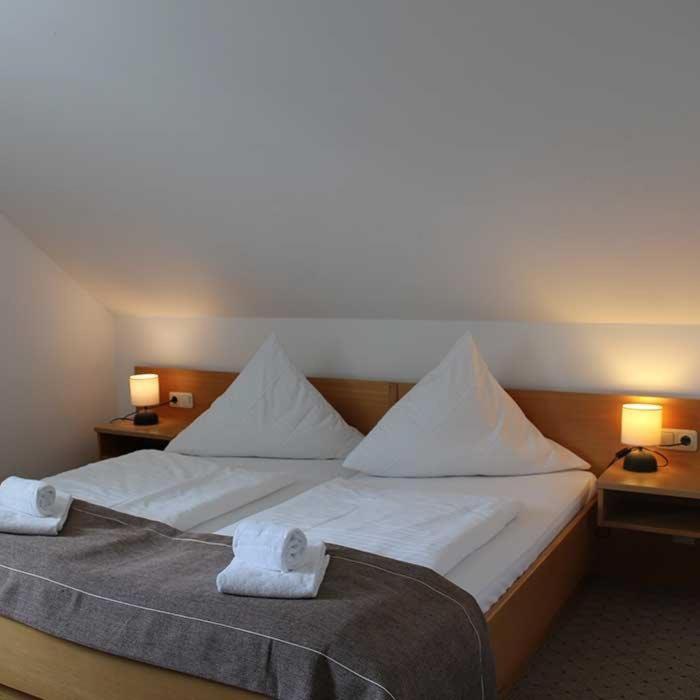 Budget Double Room - Photo 1