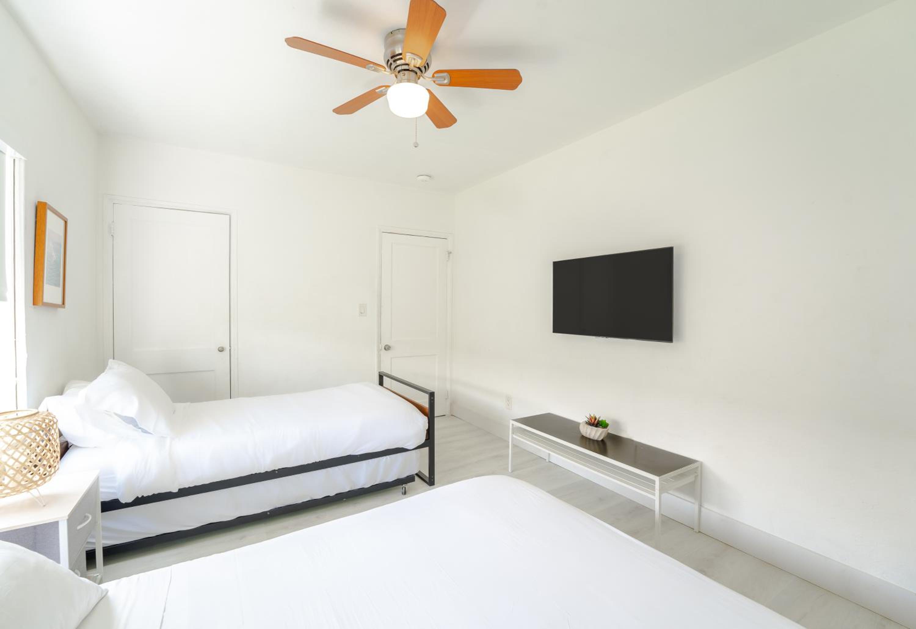 Apartment - Photo 19