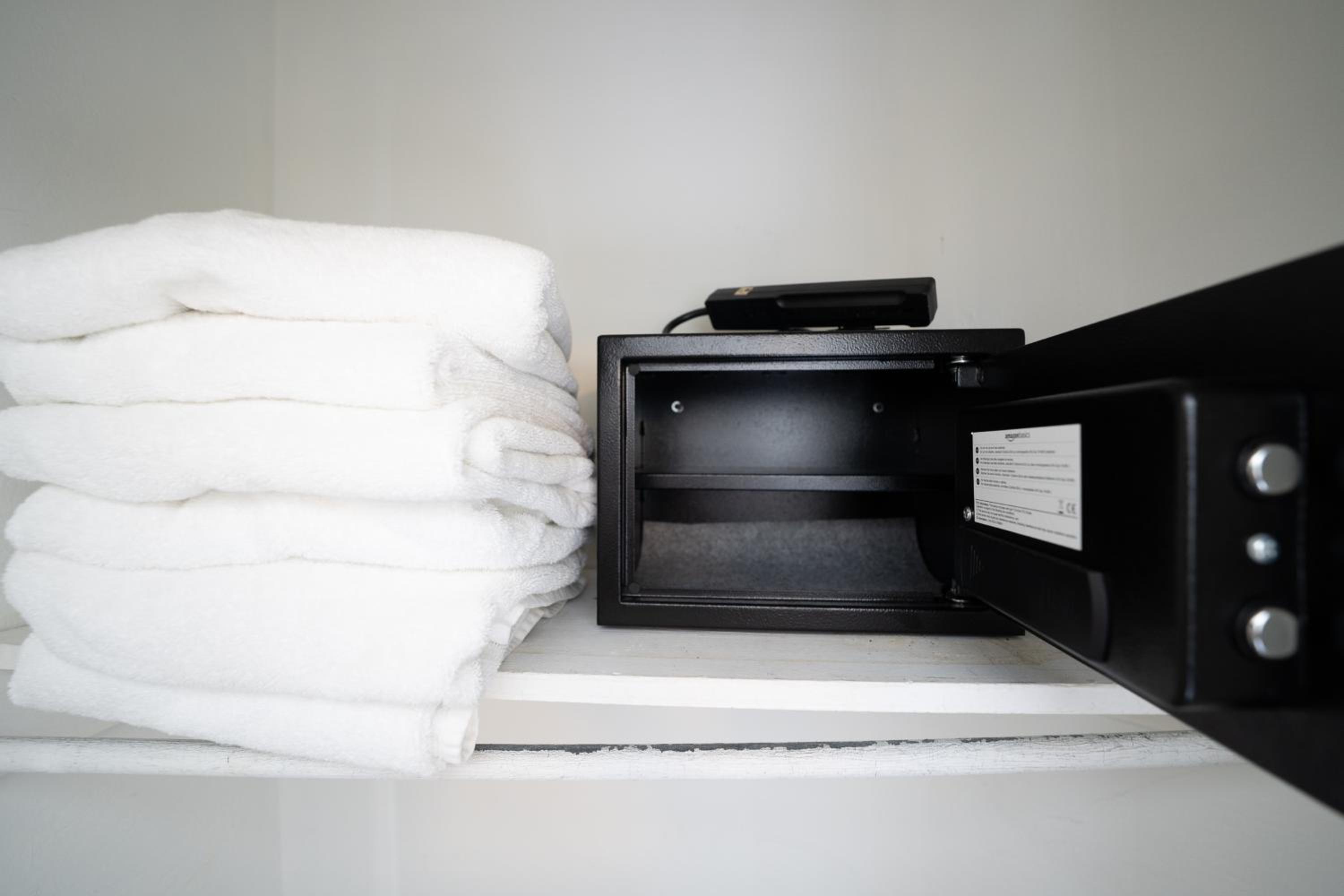 Apartment - Photo 21