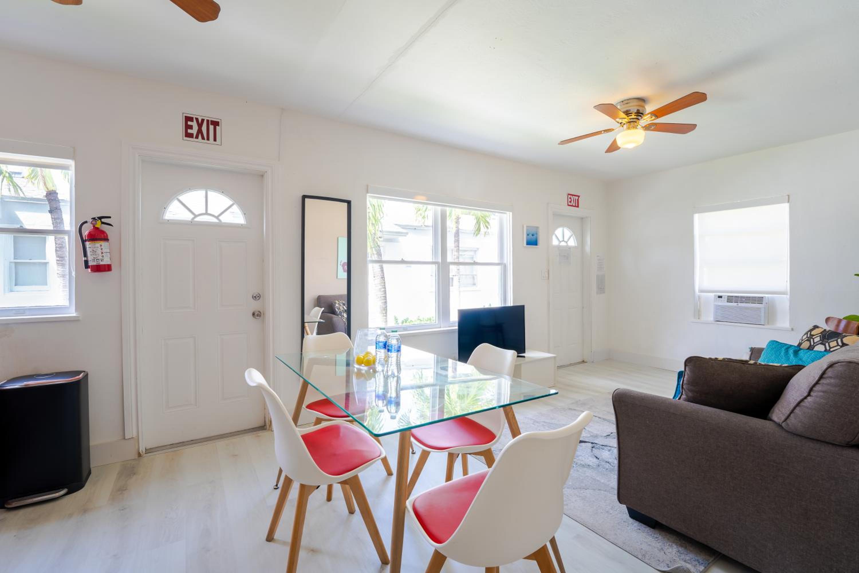 Apartment - Photo 17
