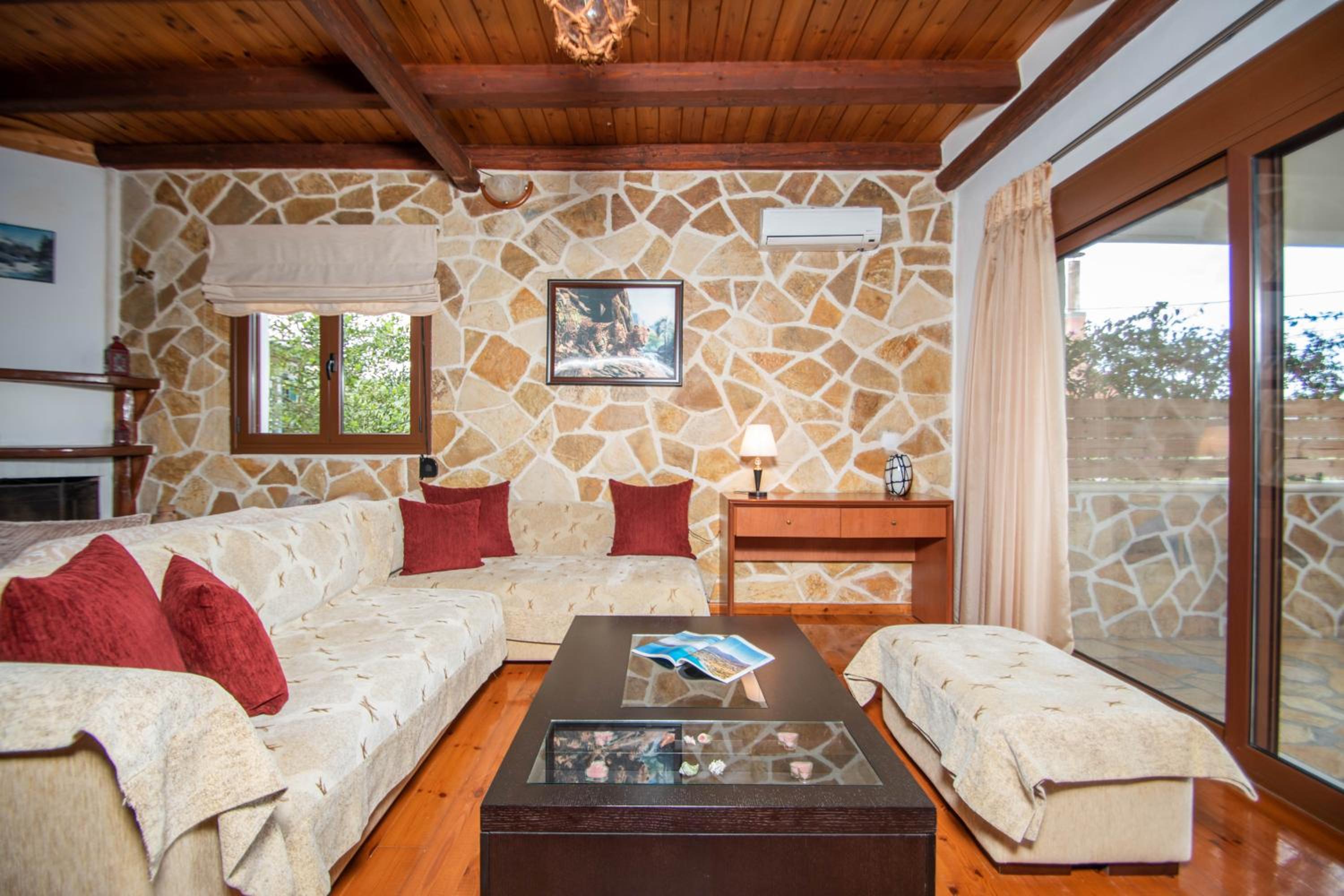 Three-Bedroom House - Photo 11