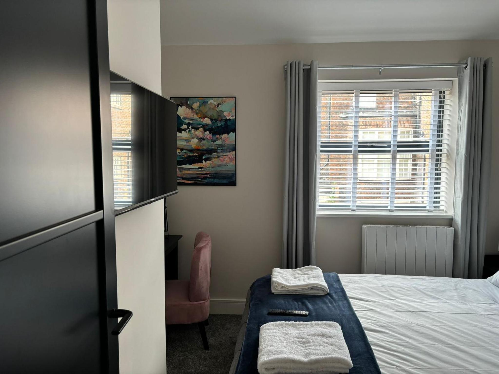 Four-Bedroom House photo 1