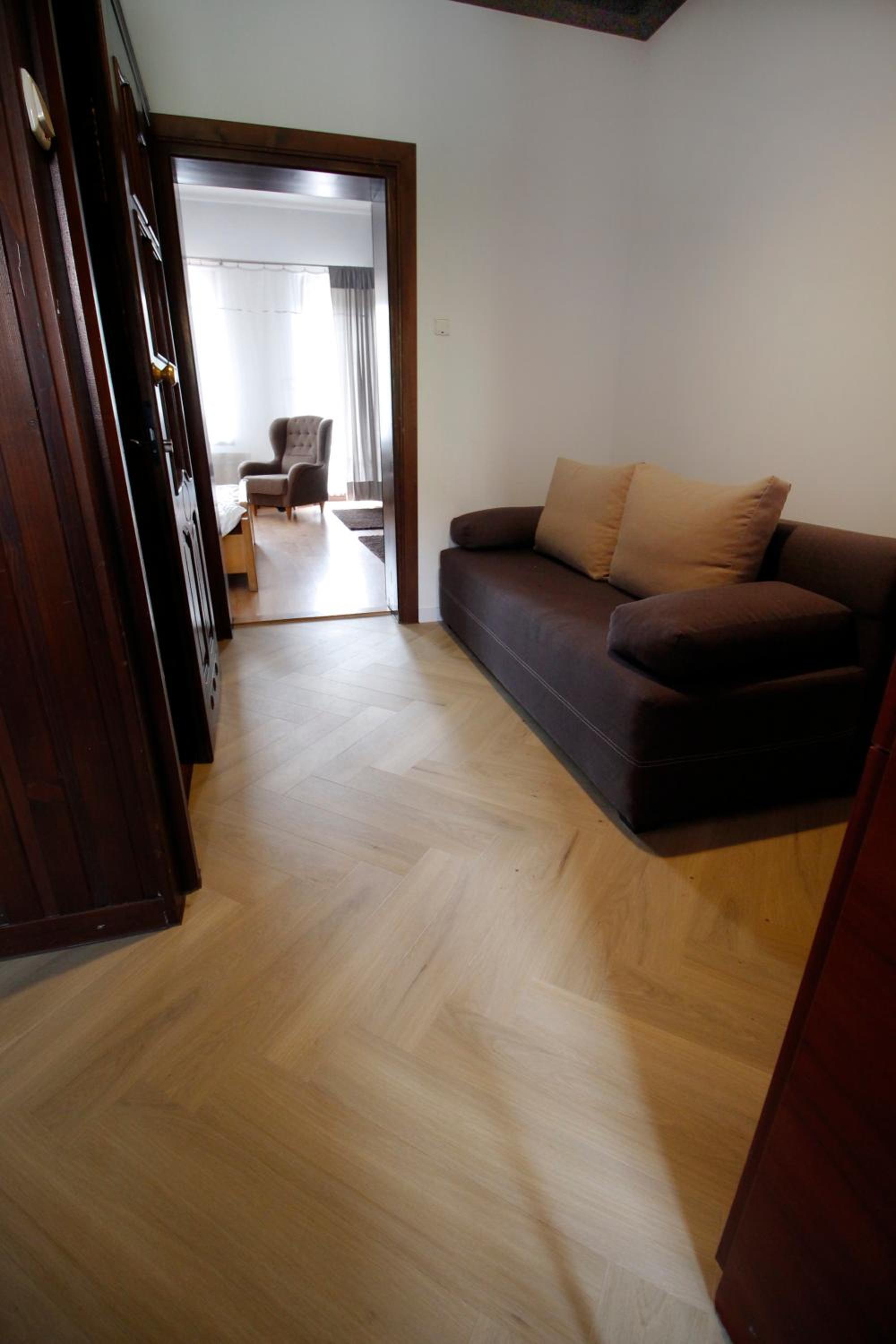 Apartment - Ground Floor photo 2