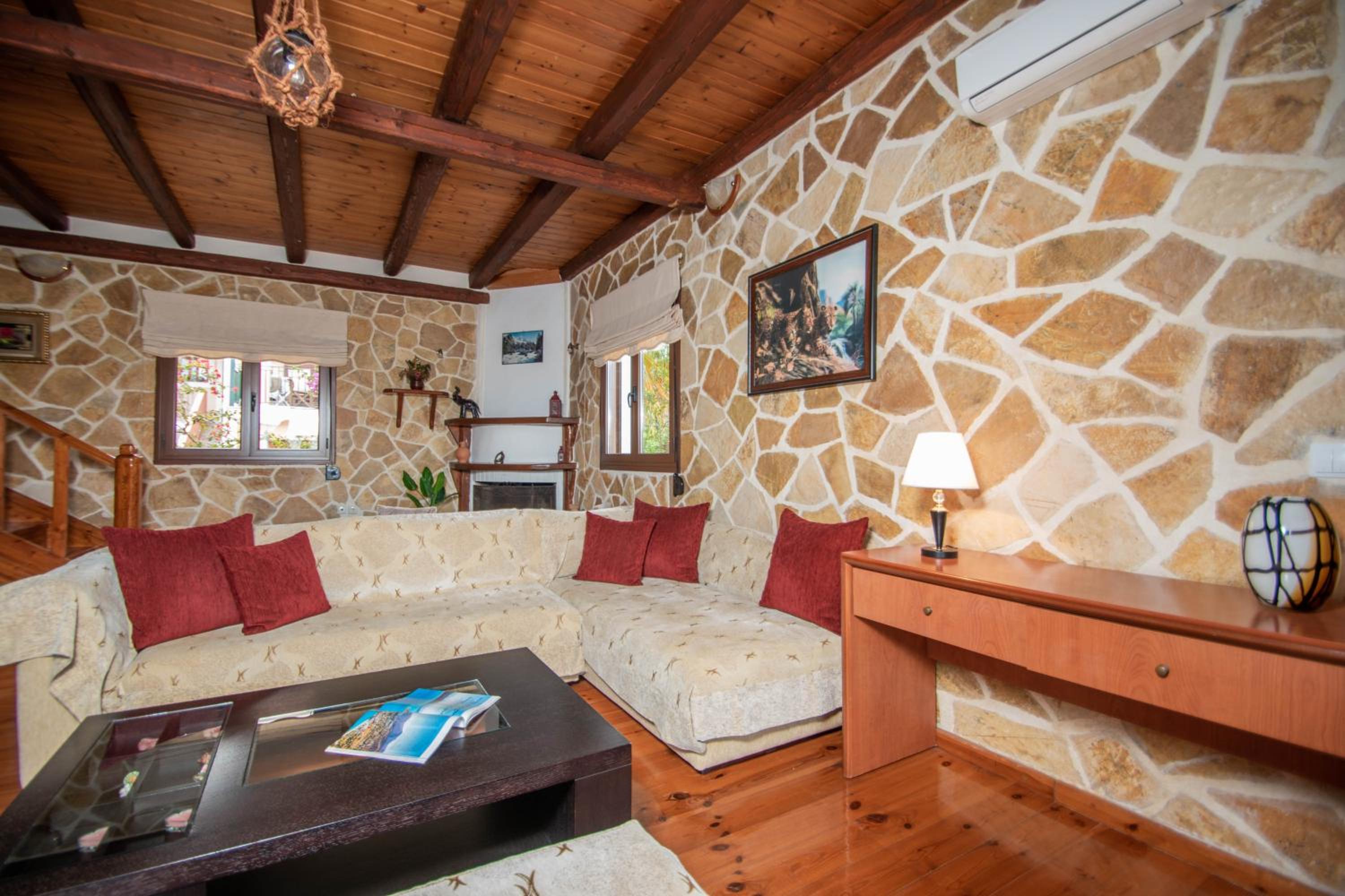Three-Bedroom House - Photo 34