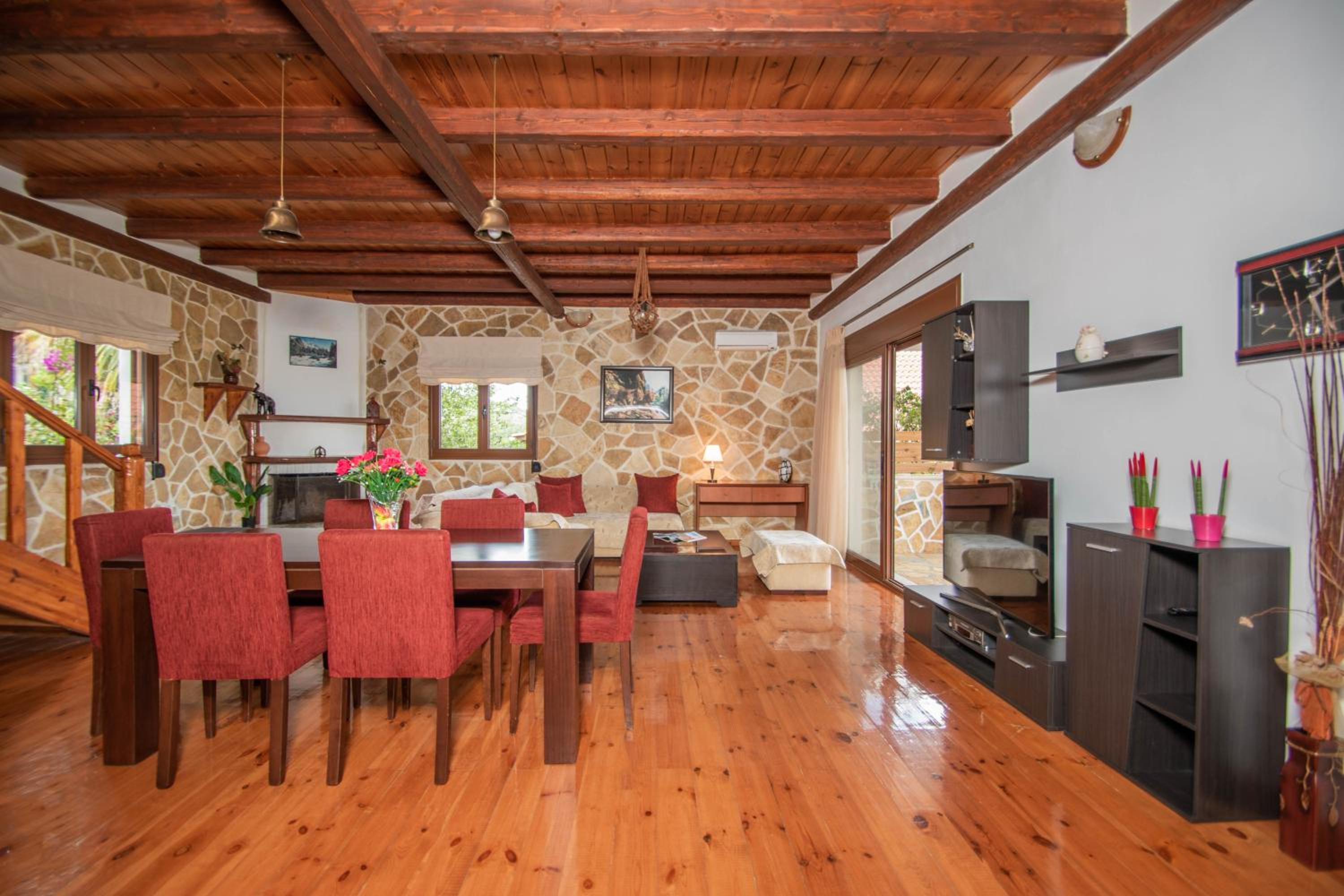 Three-Bedroom House - Photo 39
