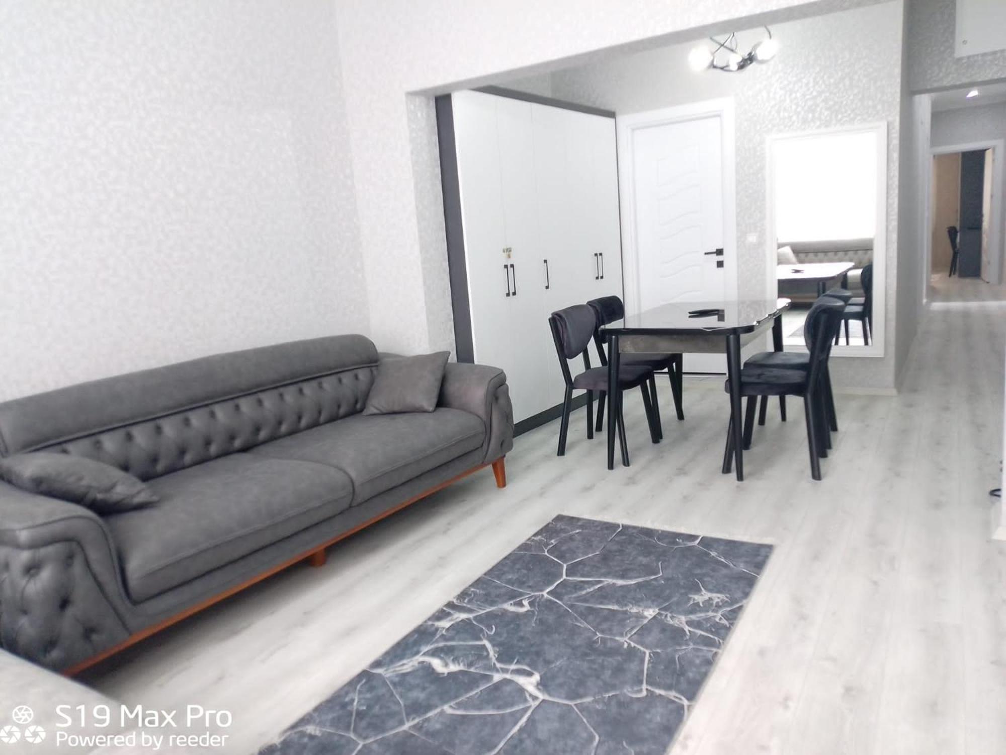 Deluxe Family Suite photo 1