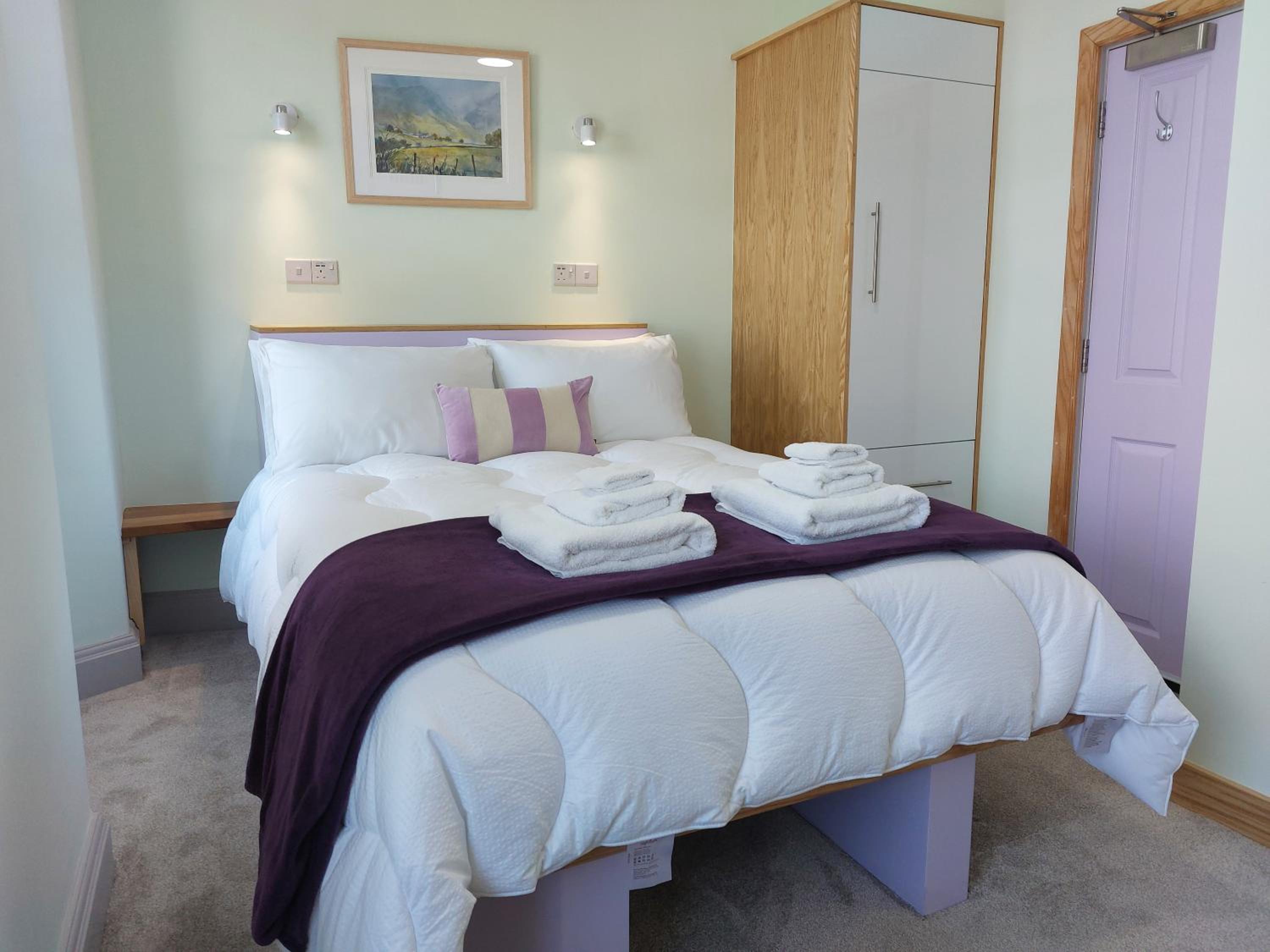 Double Room with Private Bathroom