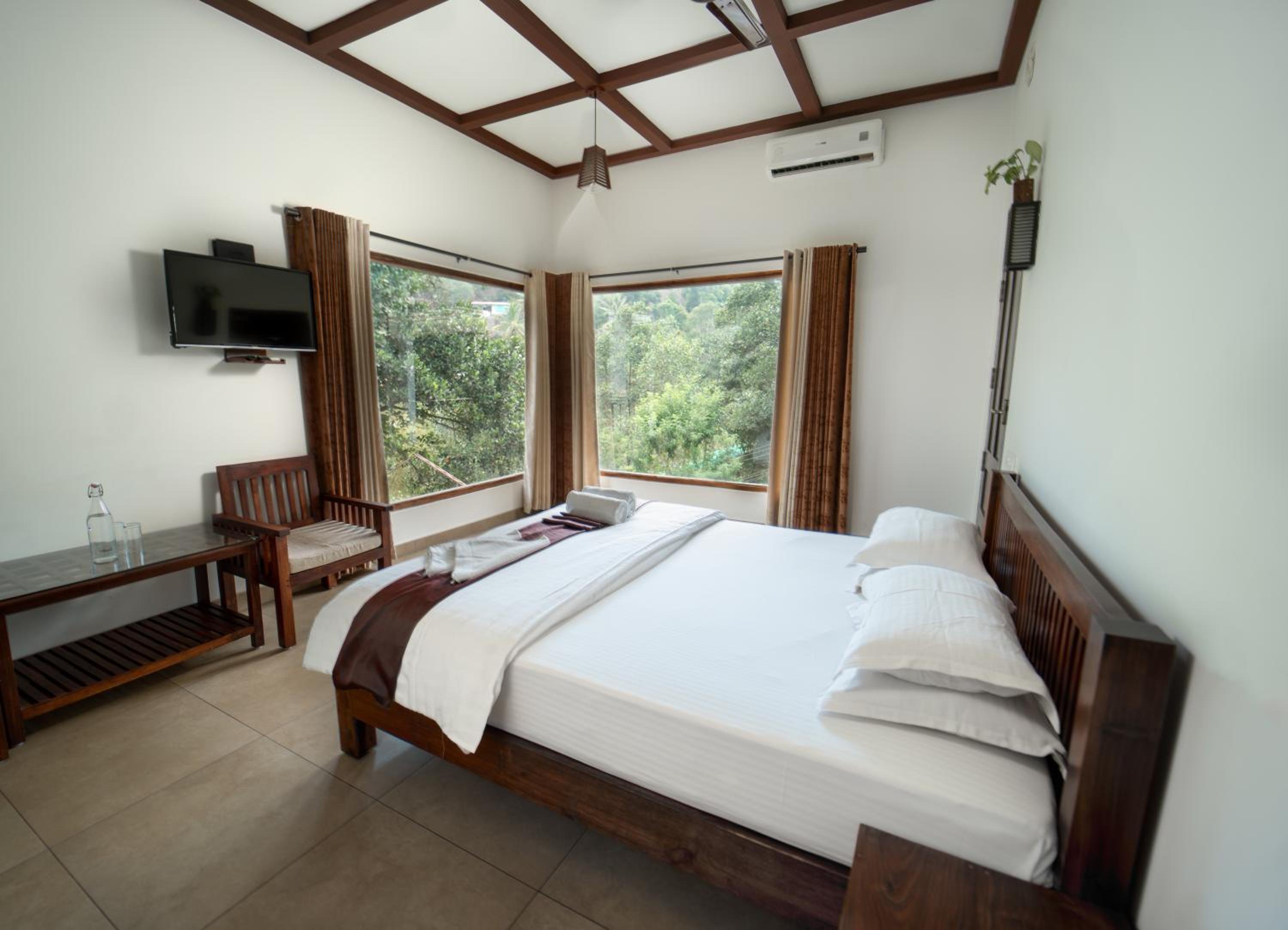 Double Room with Balcony photo 1