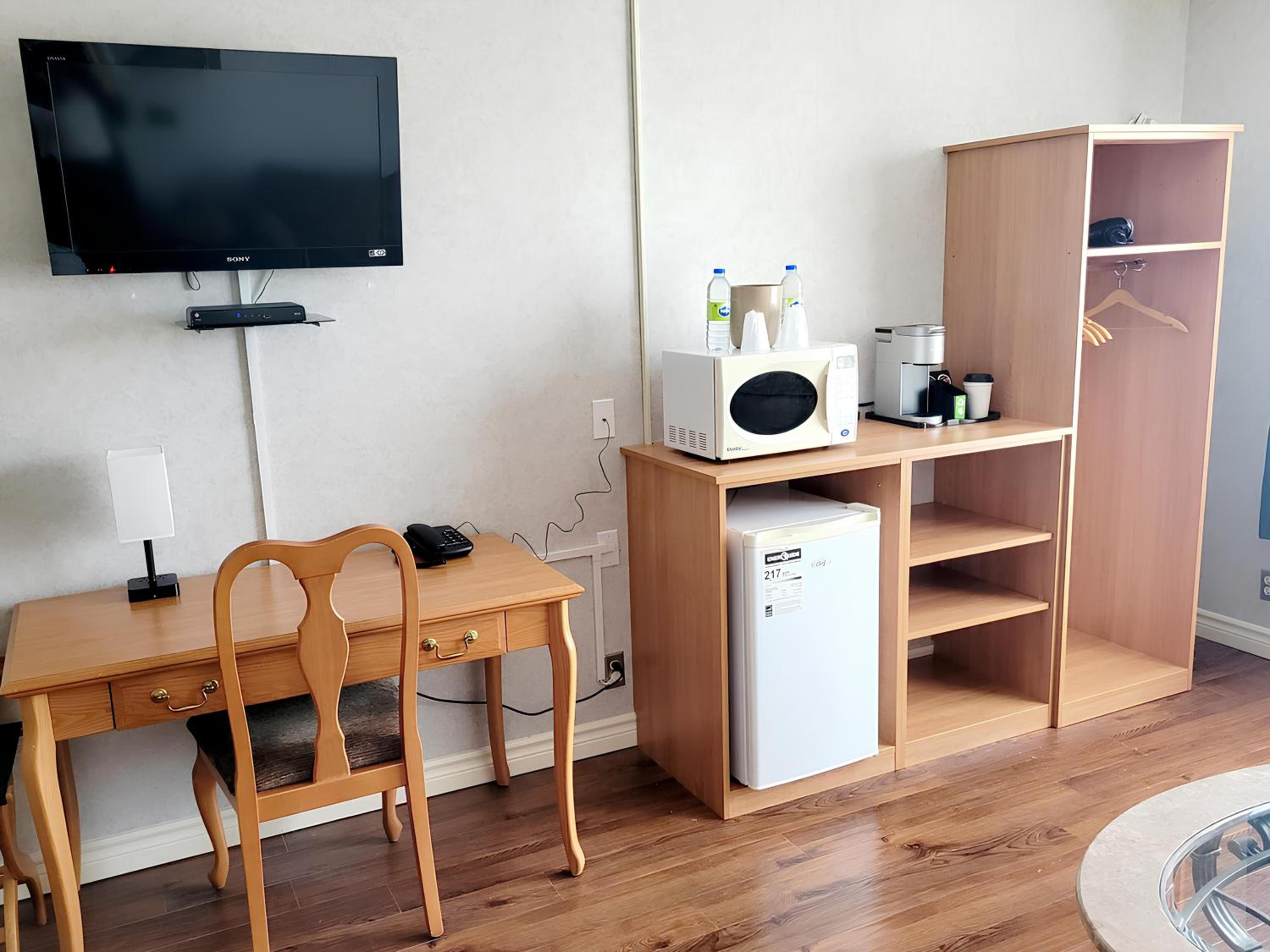 Deluxe Queen Room photo 2