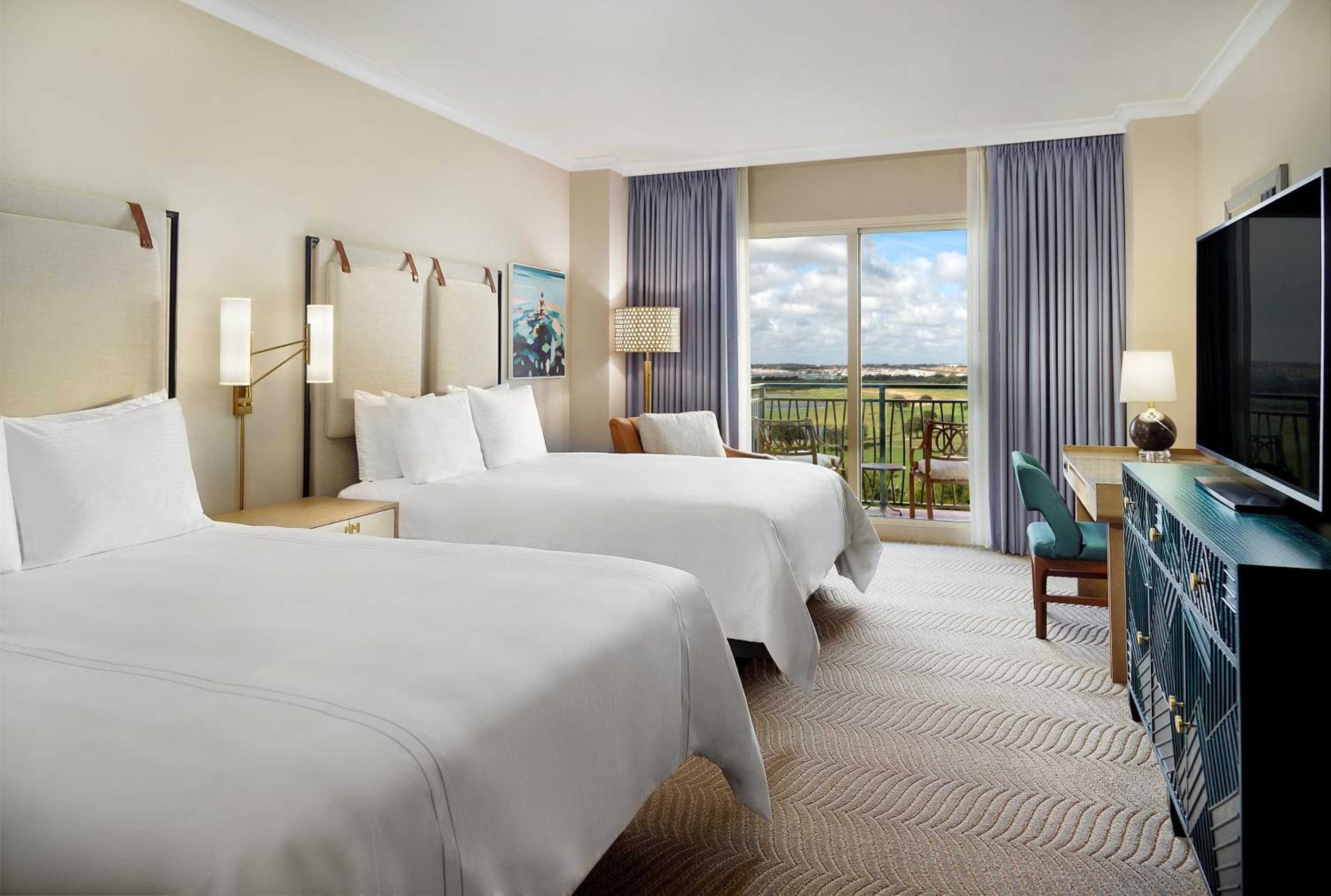Premier Balcony Room - 2 Queen Beds