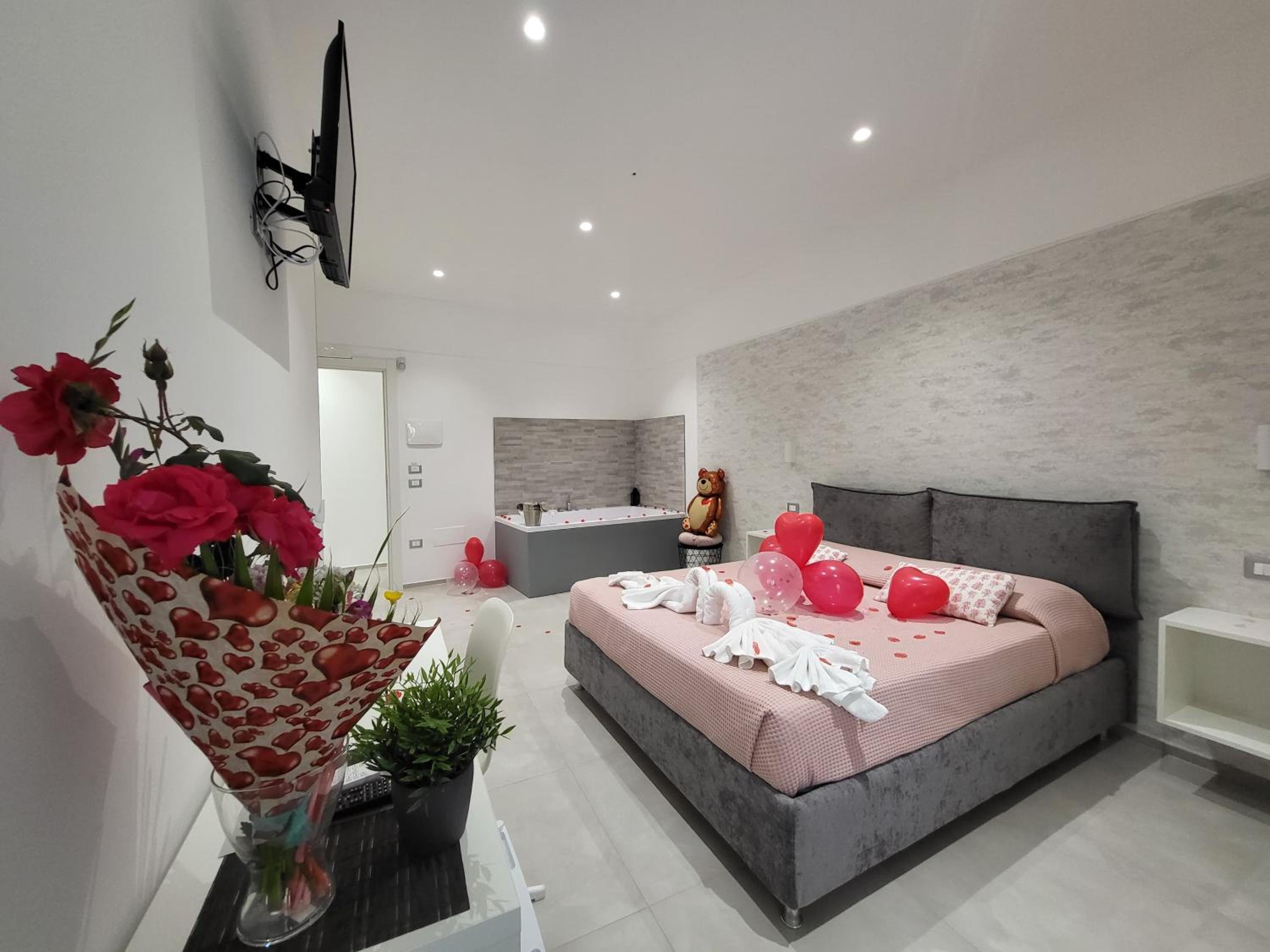 Double Room with Spa Bath photo 1