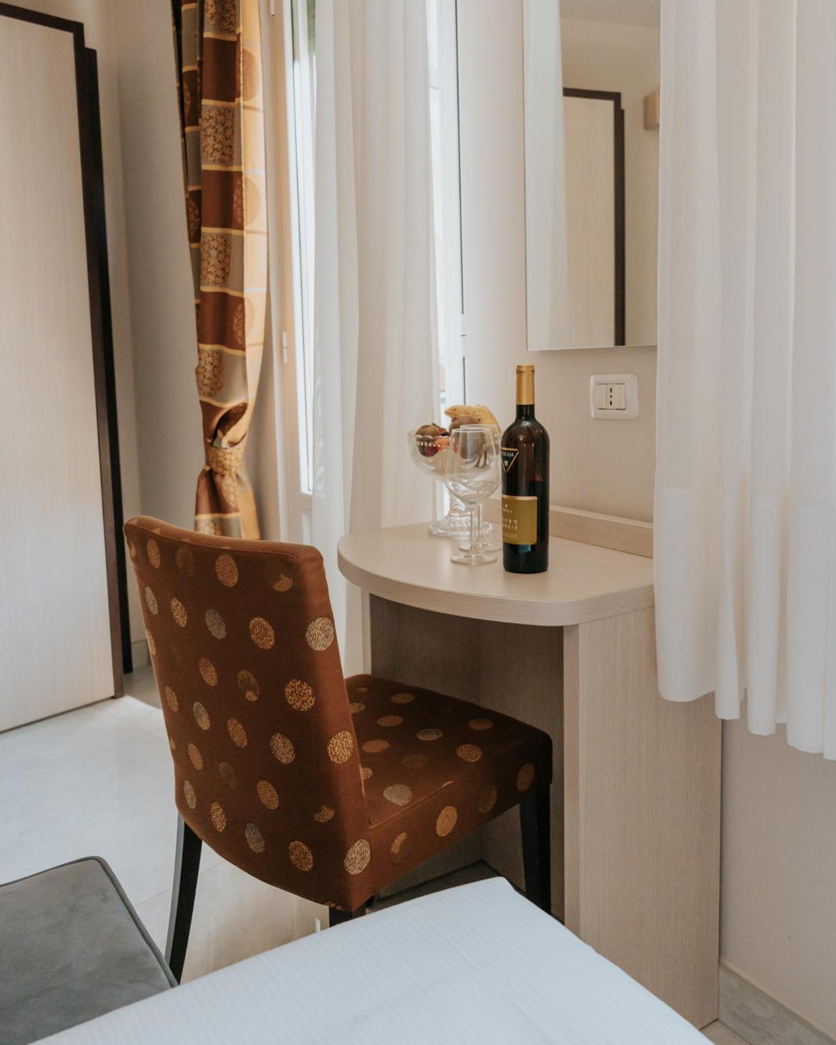 Deluxe Double or Twin Room with Mountain View photo 2