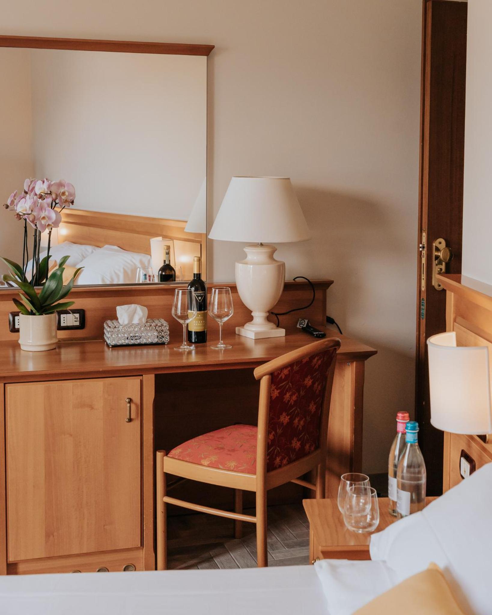 Superior Deluxe Doppel- oder Zweibettzimmer