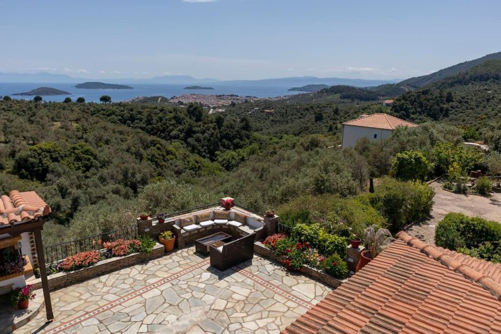 Apartment with Sea View photo 3