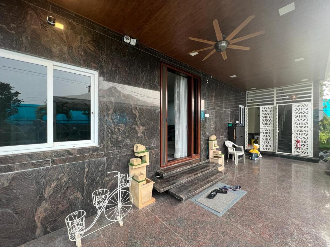 Two-Bedroom Villa photo 3