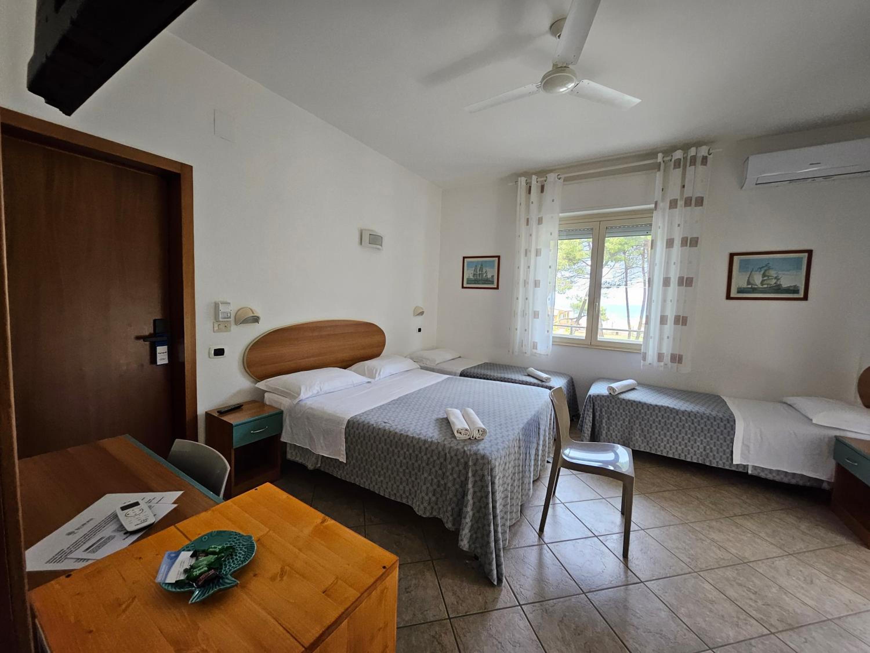 Quadruple Room photo 2