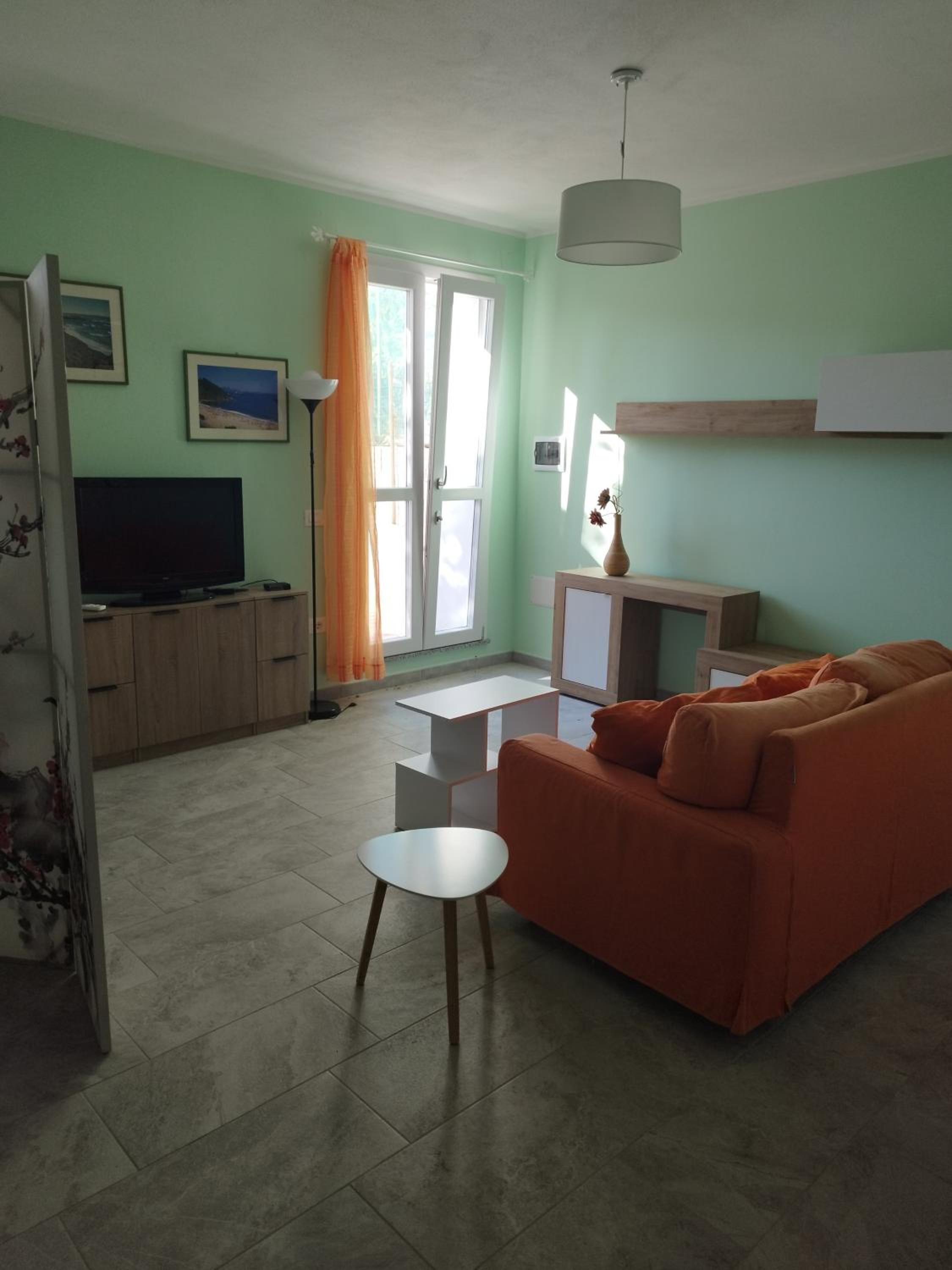 Family Room With Access To The Garden