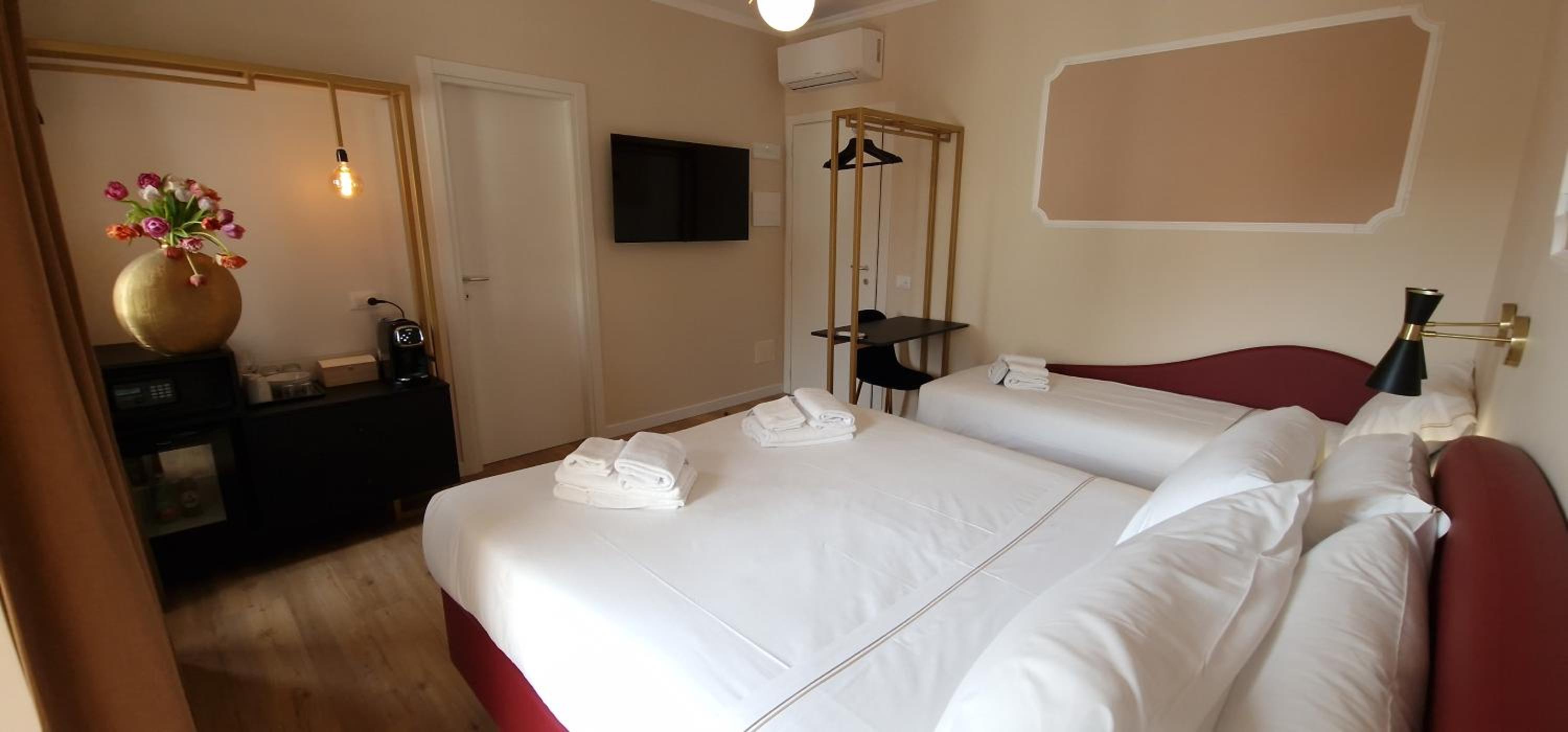 Superior Triple Room photo 1