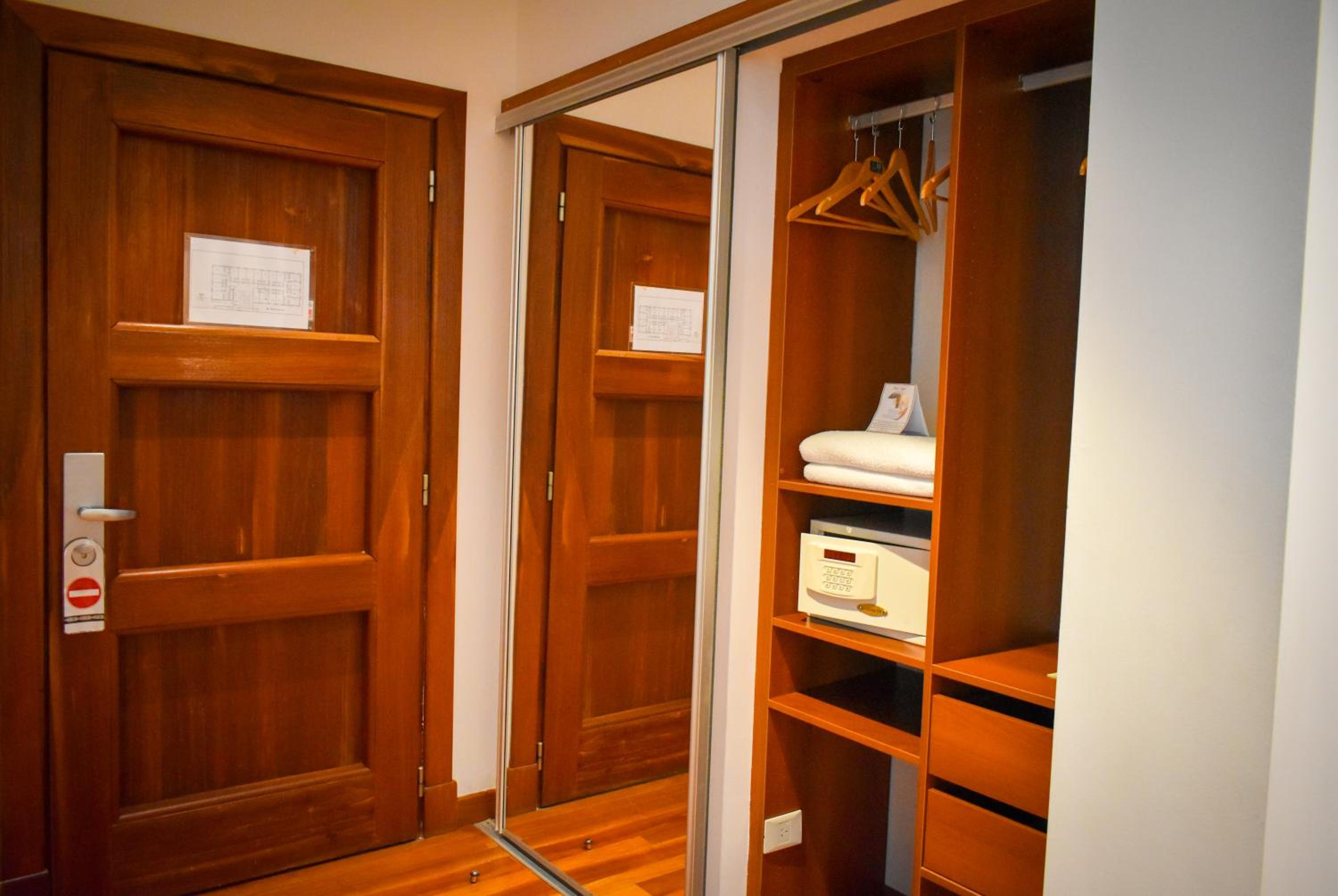 Classic Double or Twin Room photo 3