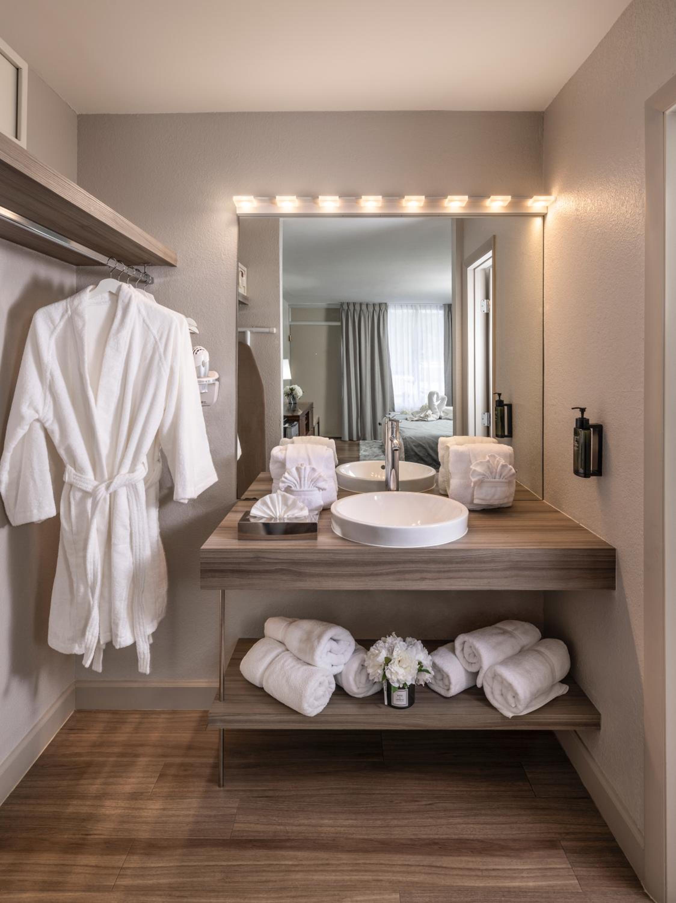 Presidential Apartment Suite photo 3