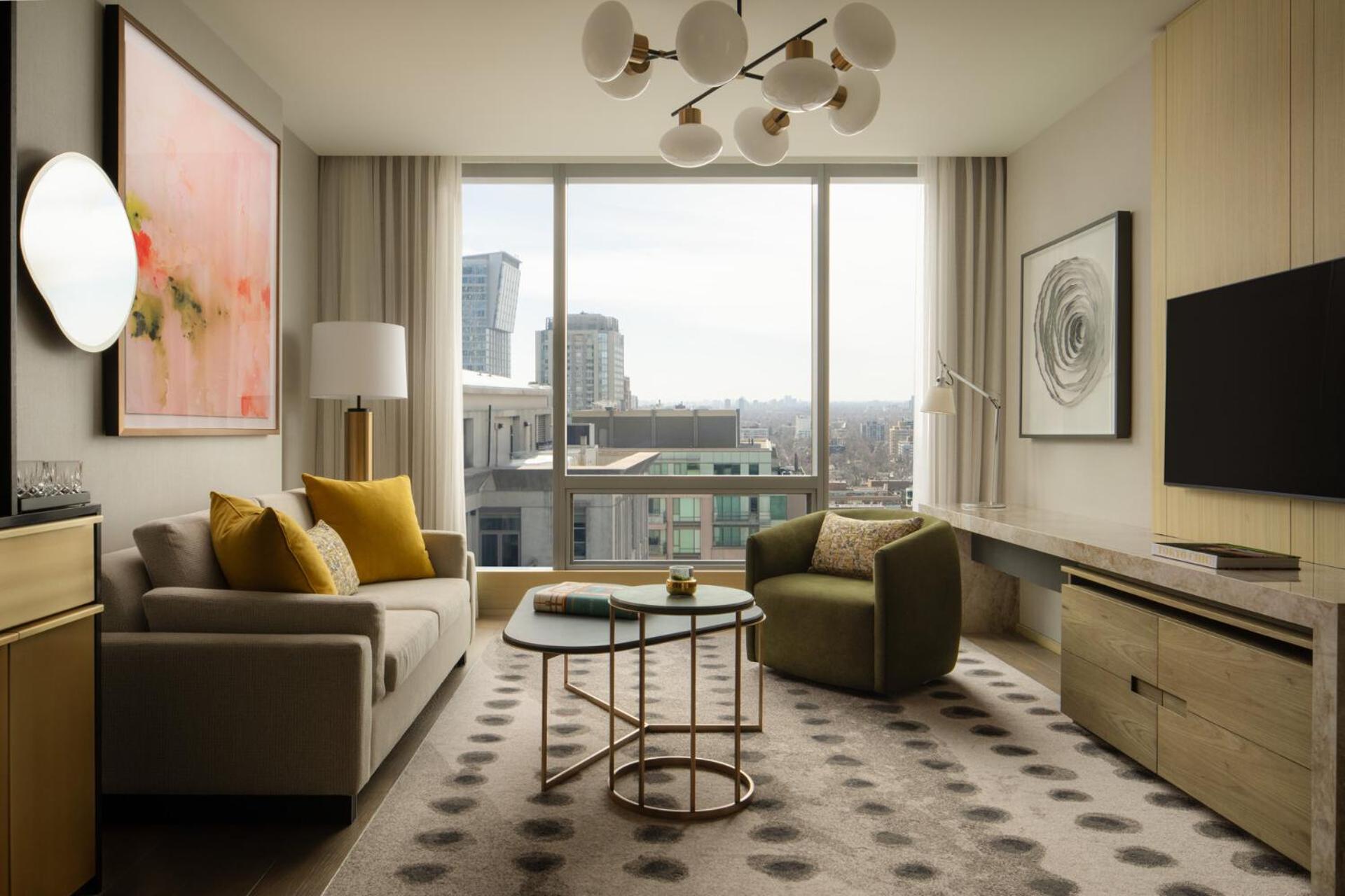 Corner Suite