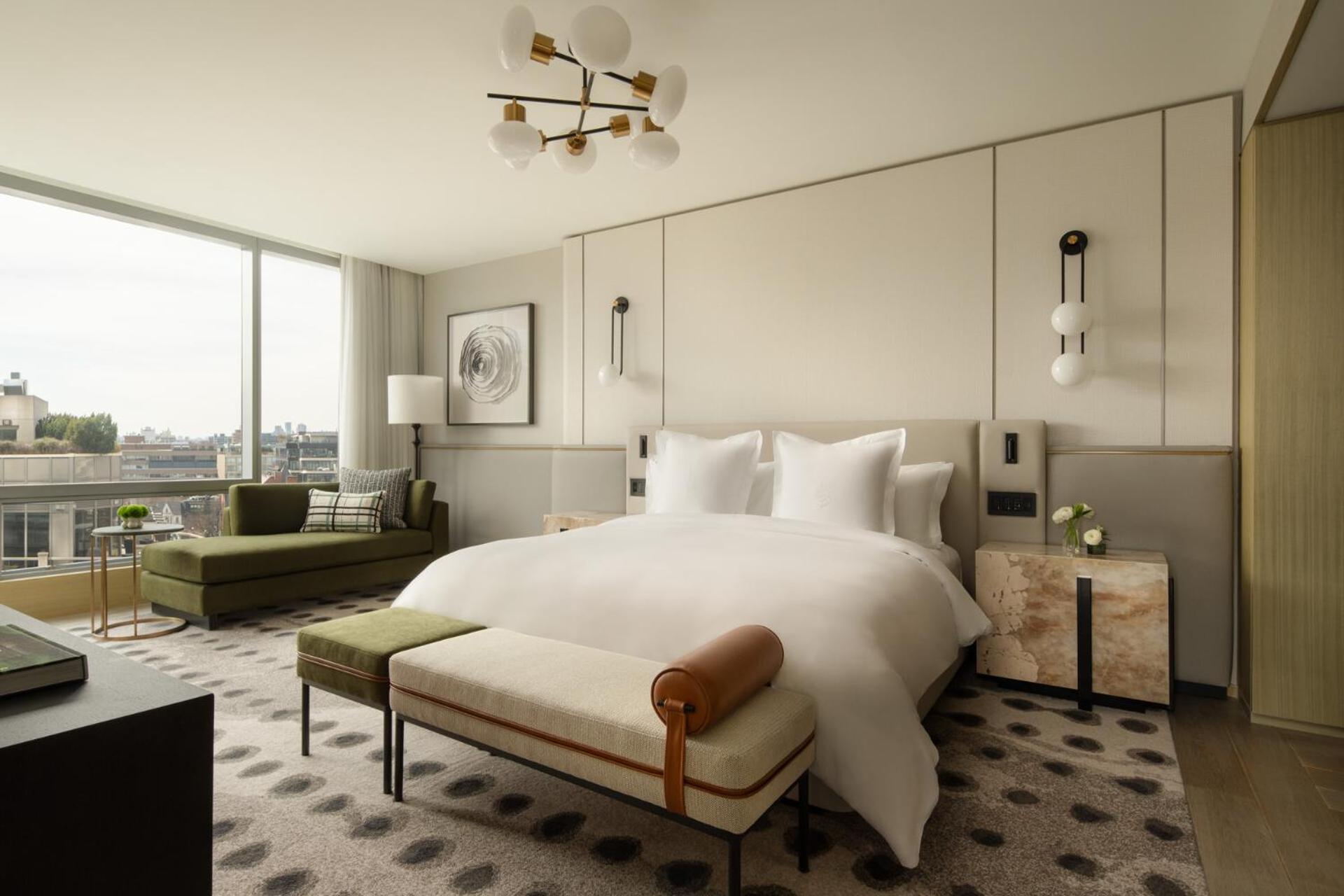 Yorkville Suite