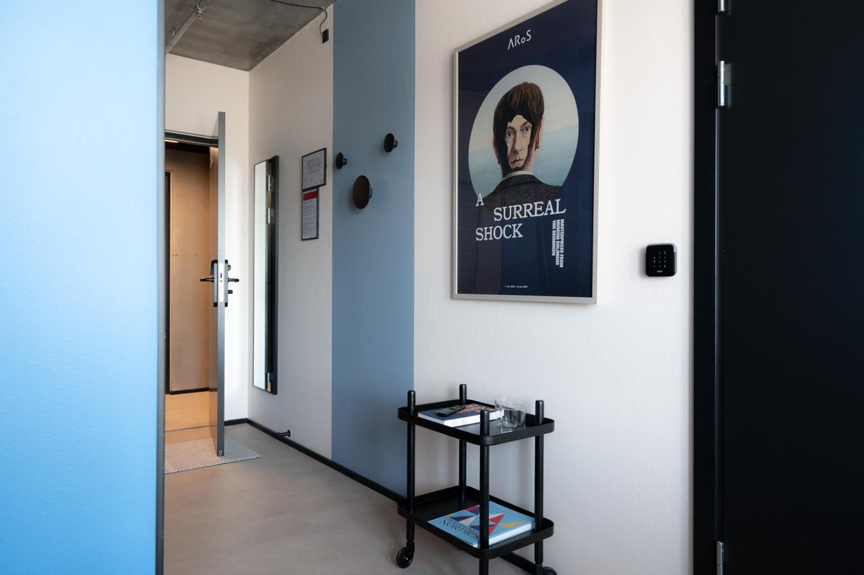 Two-Bedroom Studio Apartment photo 1