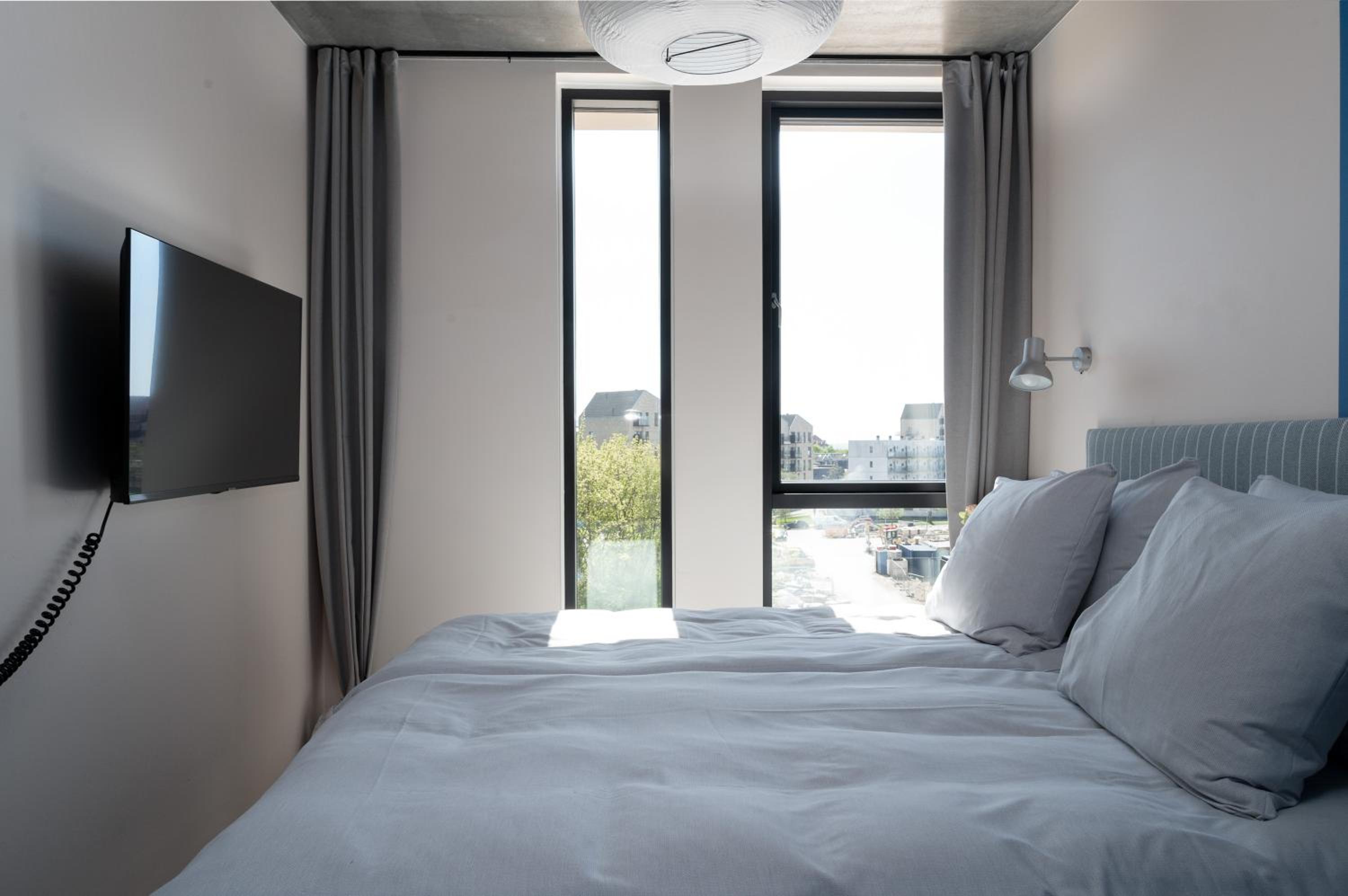 Hotel Room photo 1