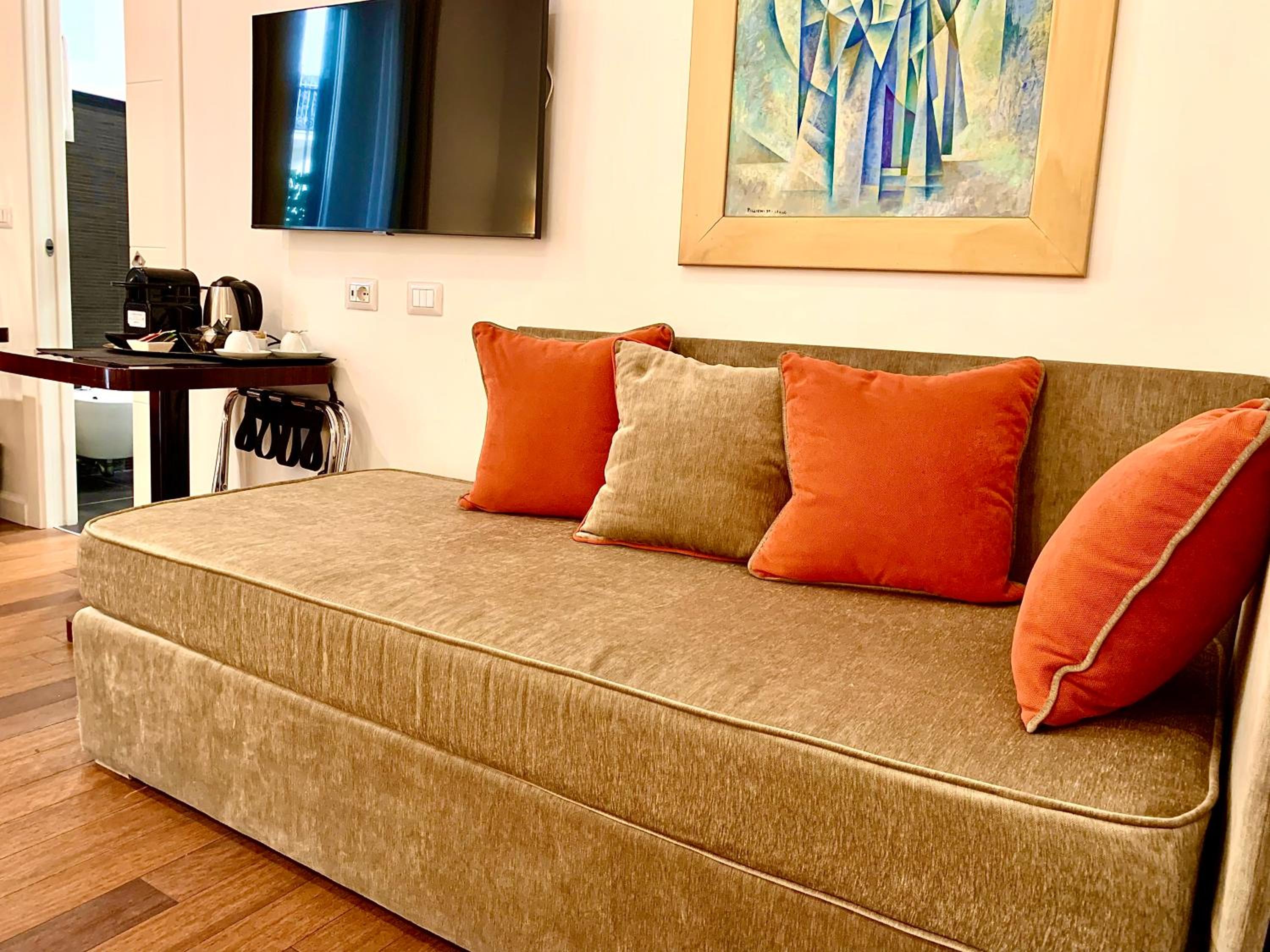 Triple Room with Balcony photo 3
