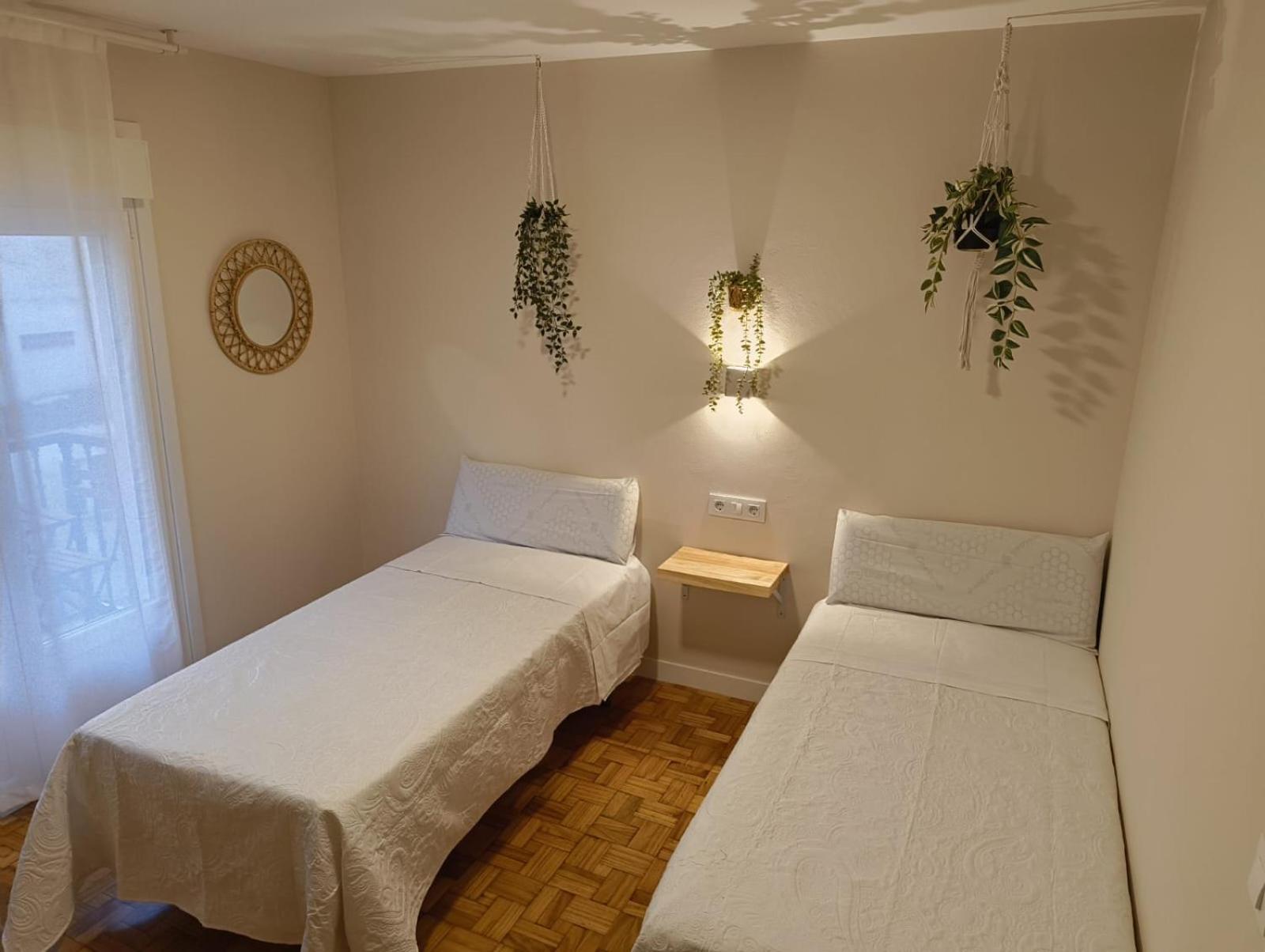 Twin Room With Shared Bathroom