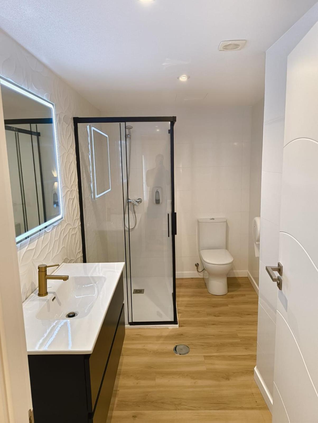 Double Room With Balcony photo 3