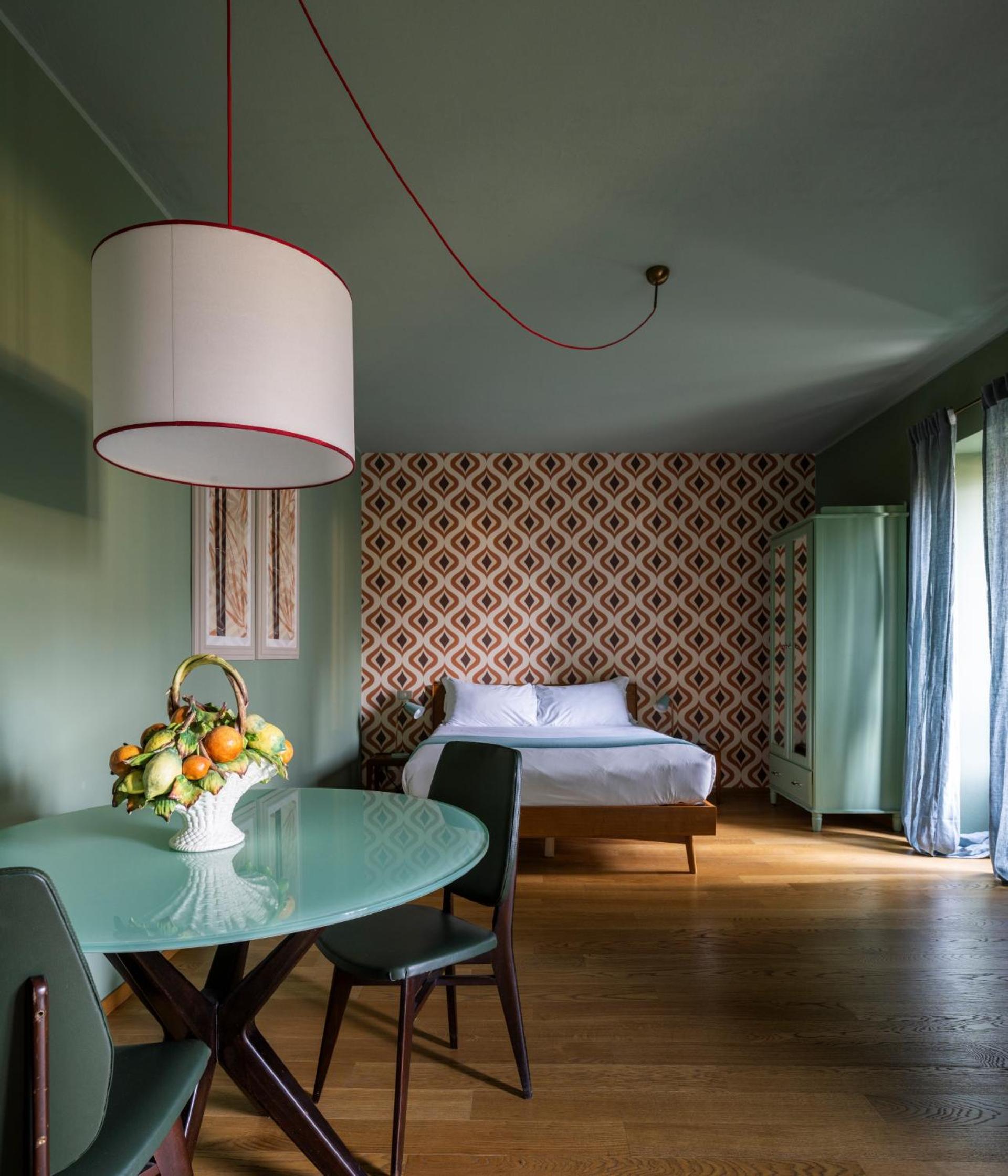 Junior Suite with Partial Lake View