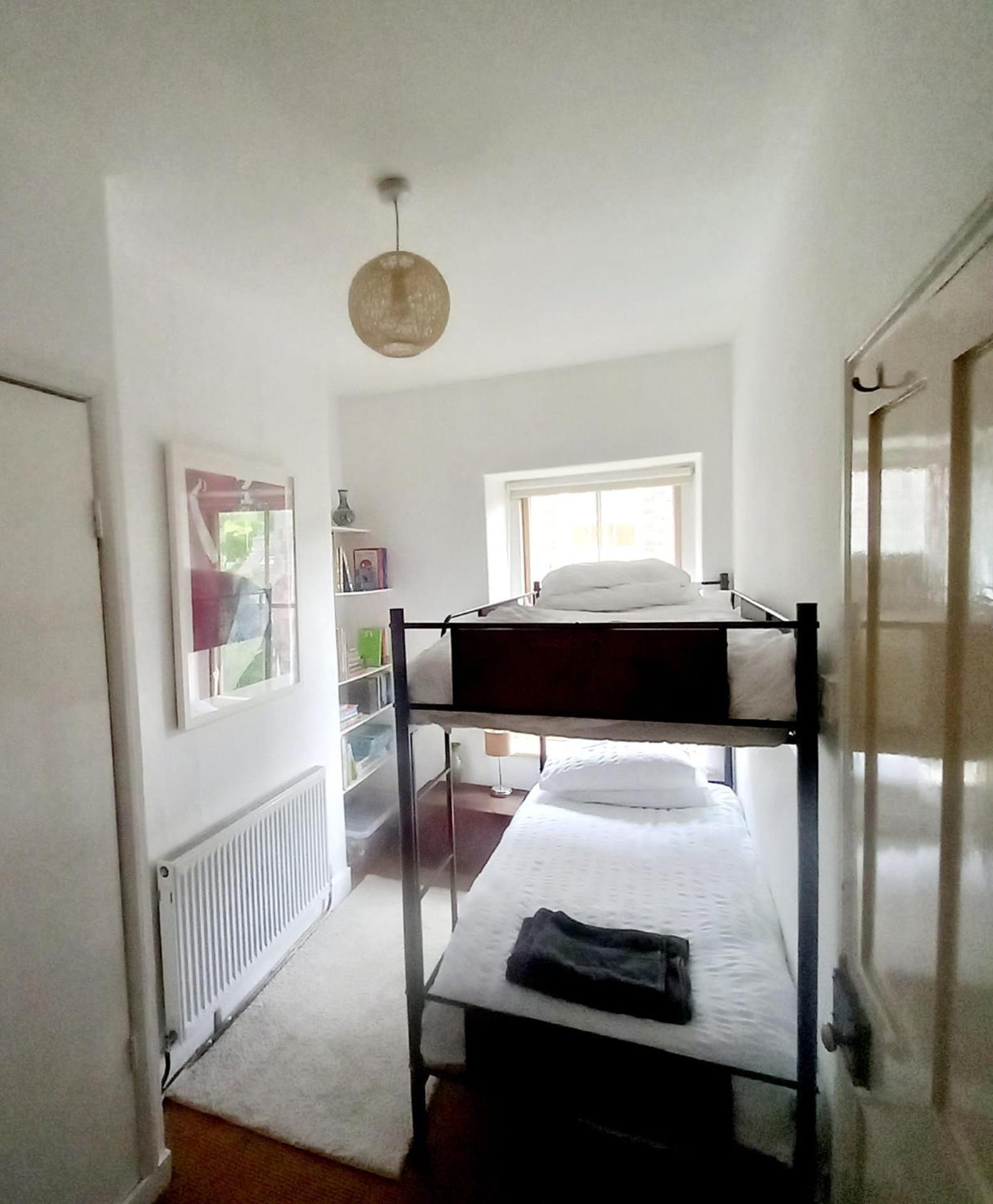 Two-Bedroom House - Photo 21