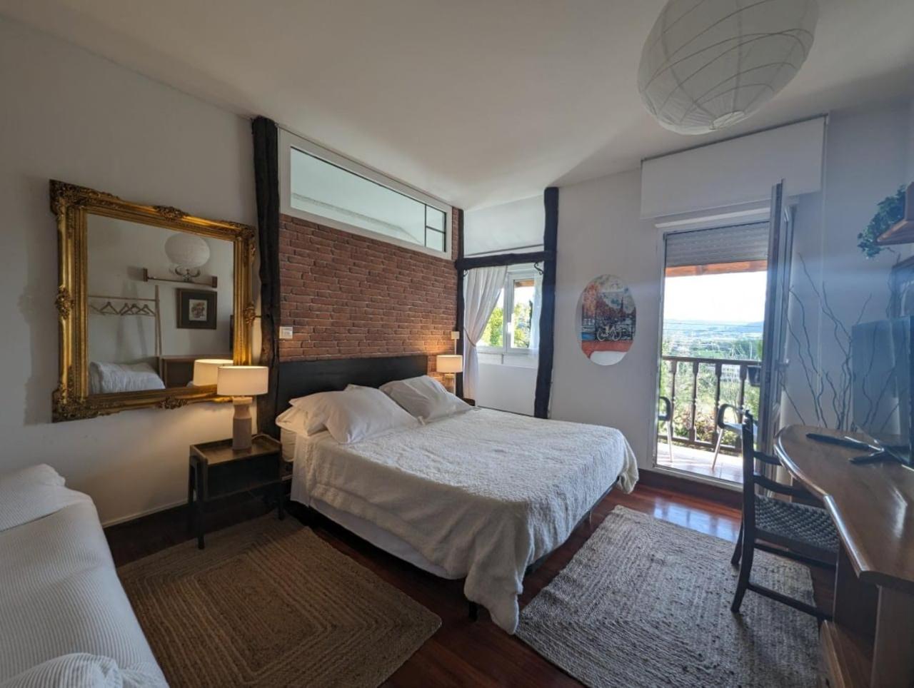 Habitación Doble o con Dos Camas