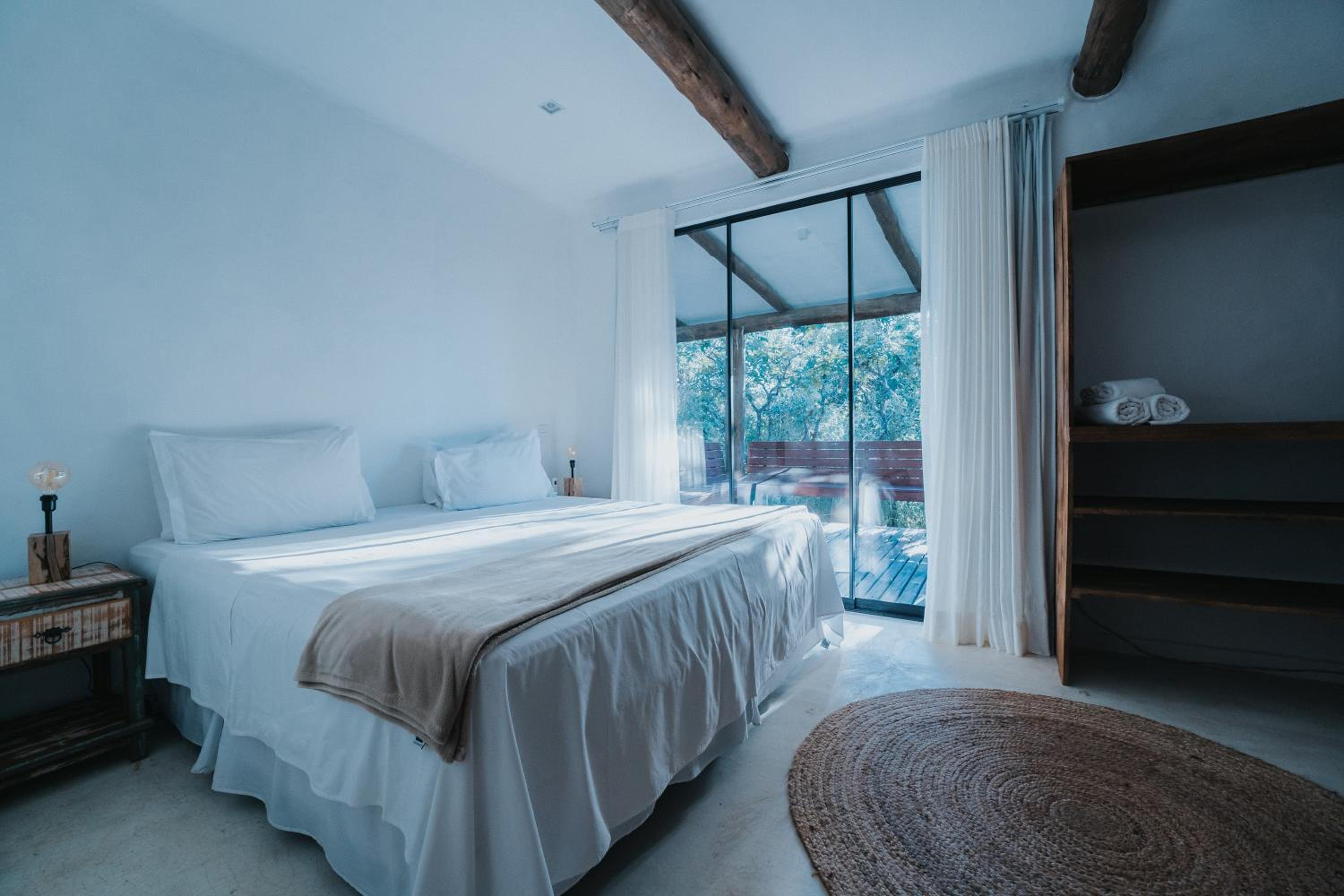 One-Bedroom Bungalow