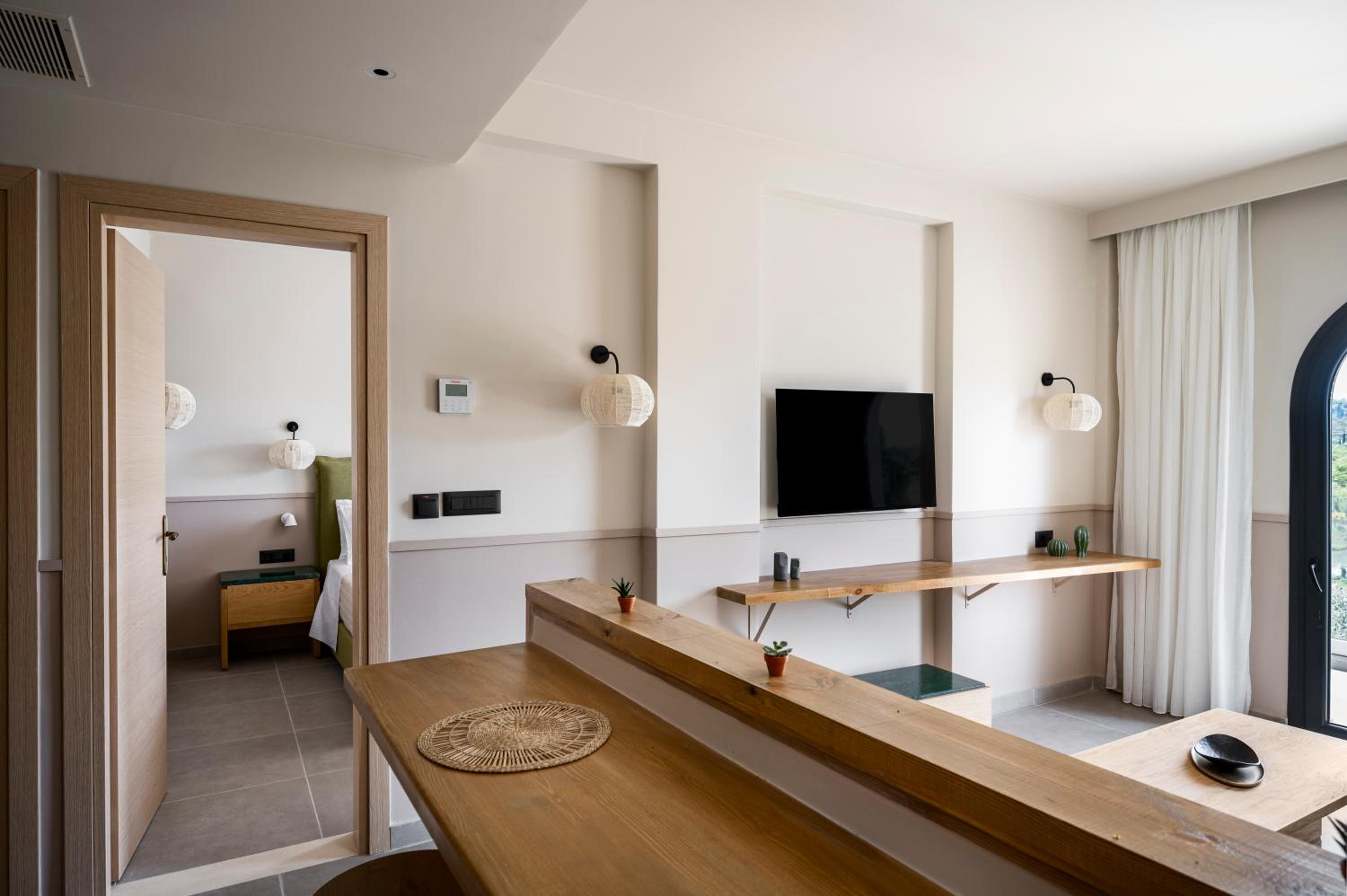 Standard Suite with Sea View