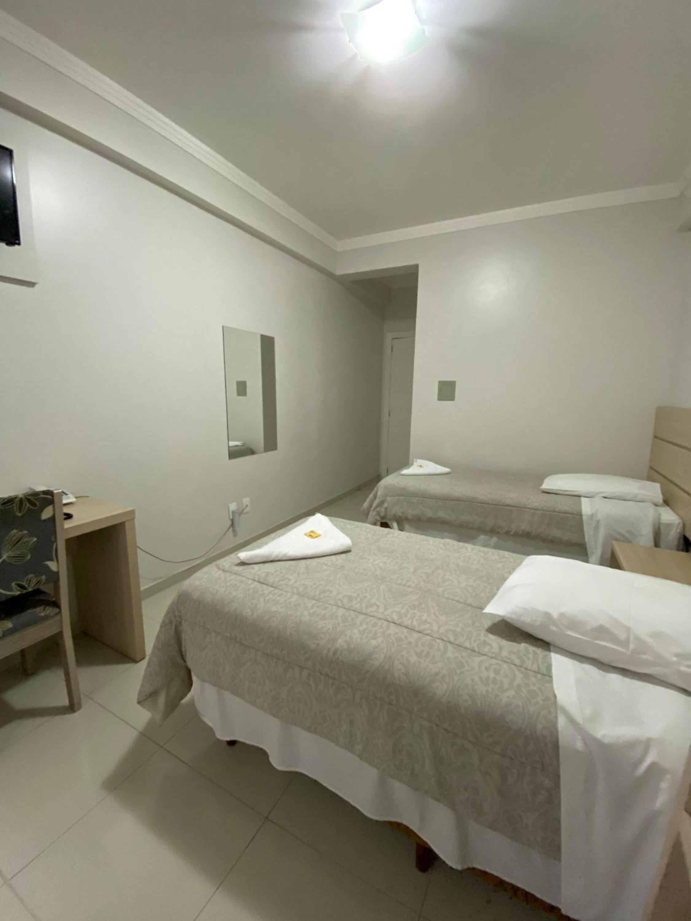 Budget Double Room photo 3