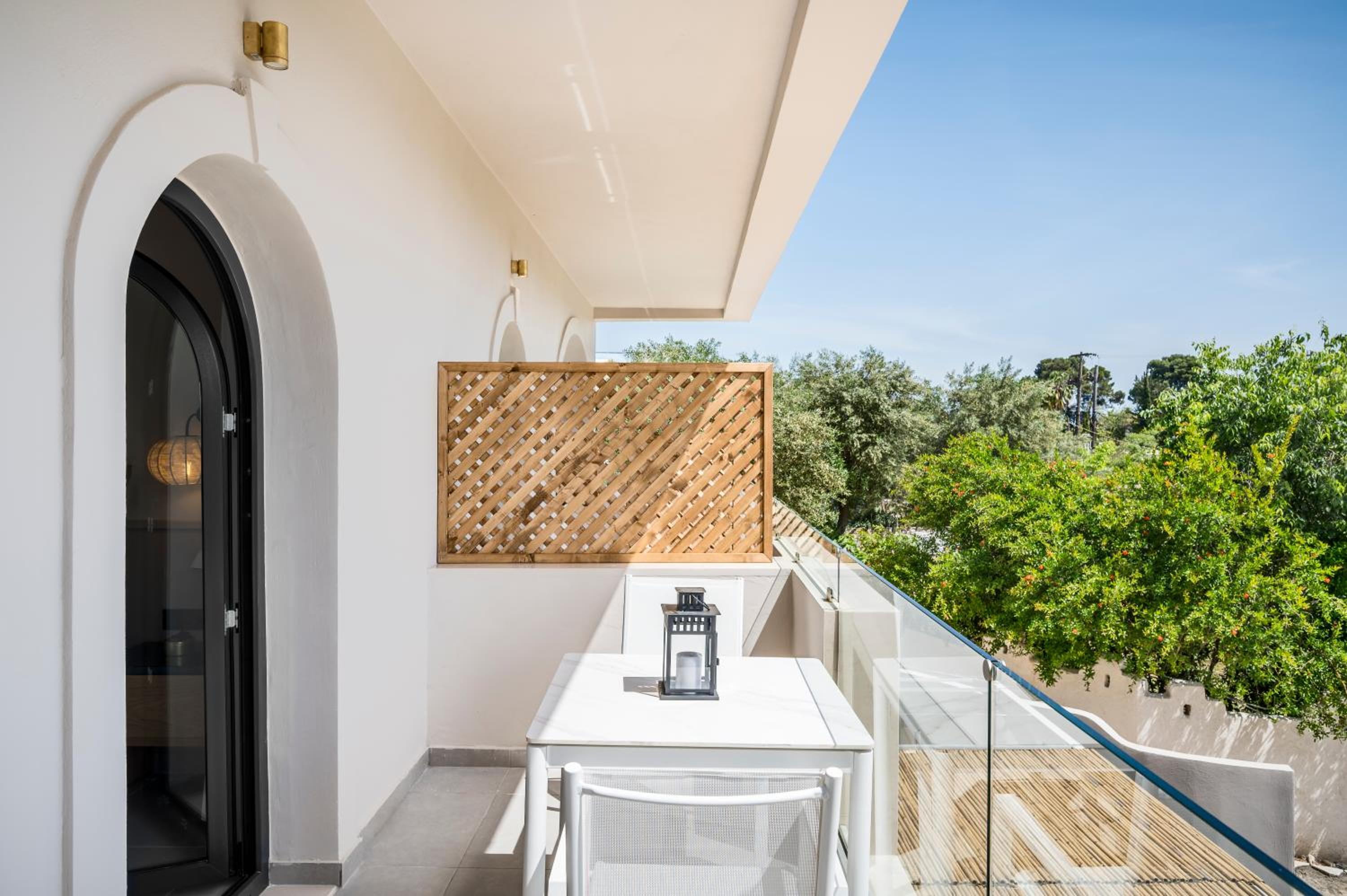 Double Room with Sea View - Photo 11
