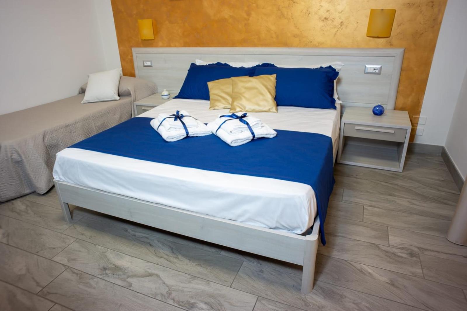 Double Room with Balcony photo 1