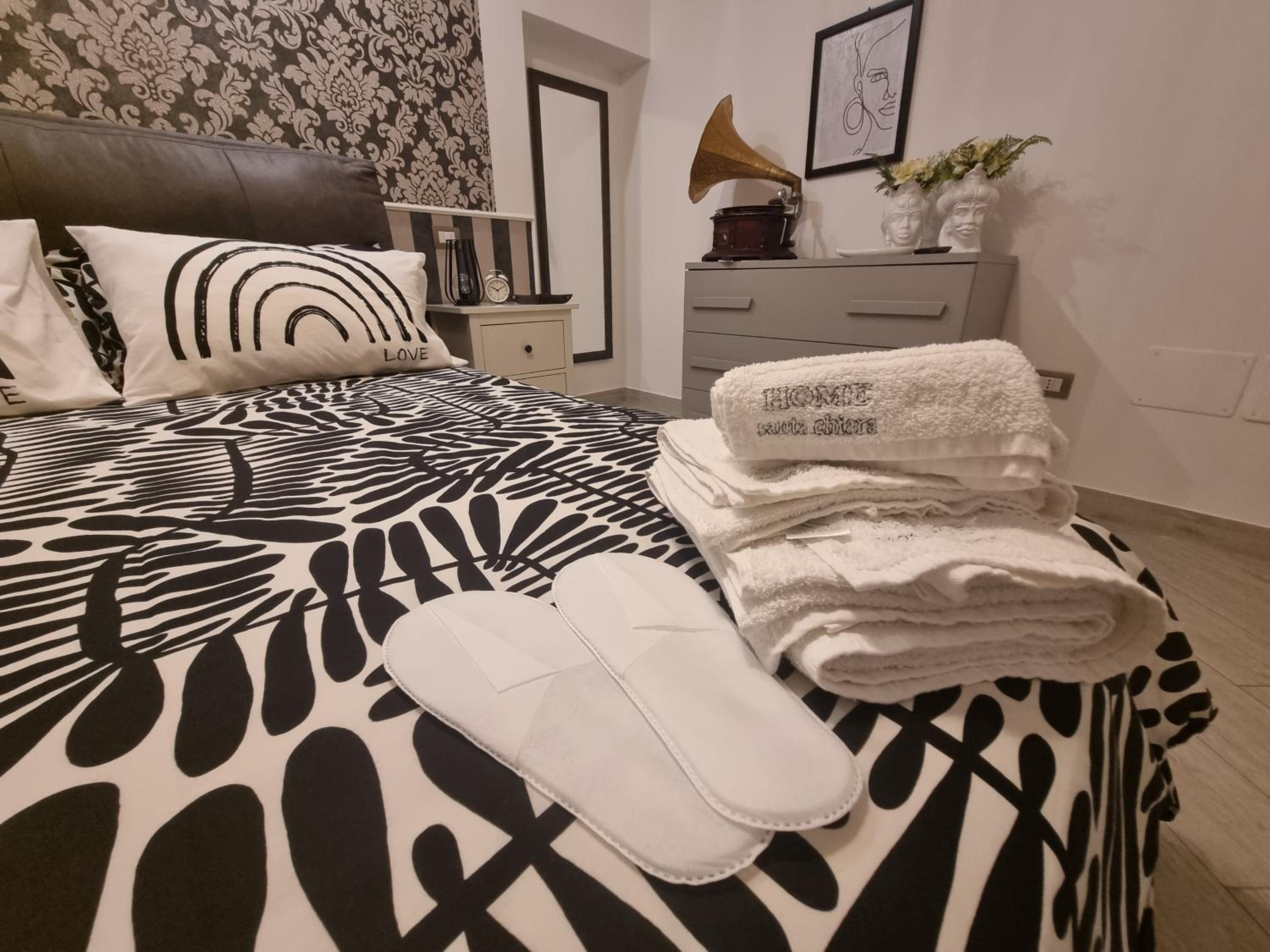One-Bedroom Apartment photo 3