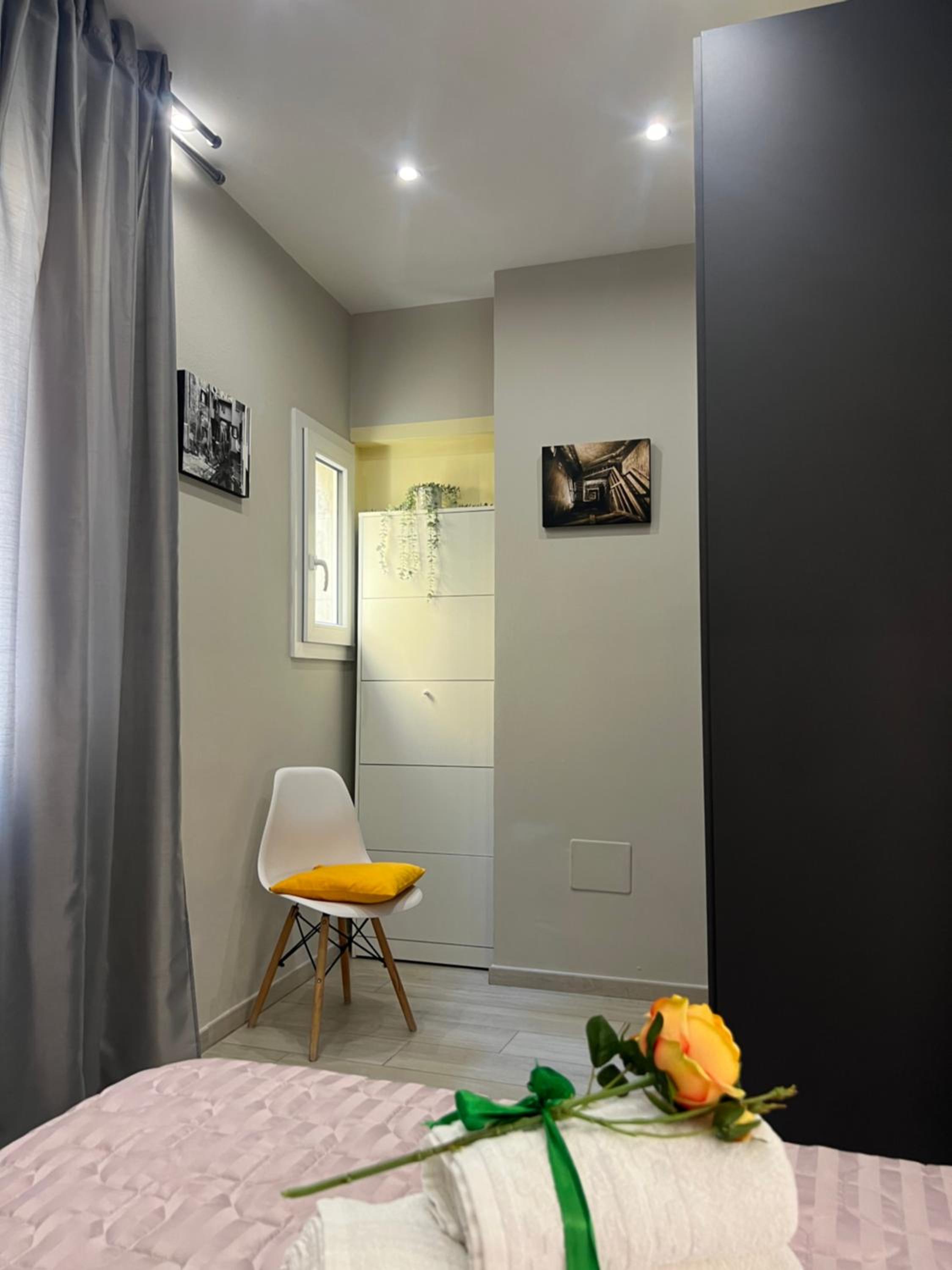One-Bedroom Apartment - Photo 54